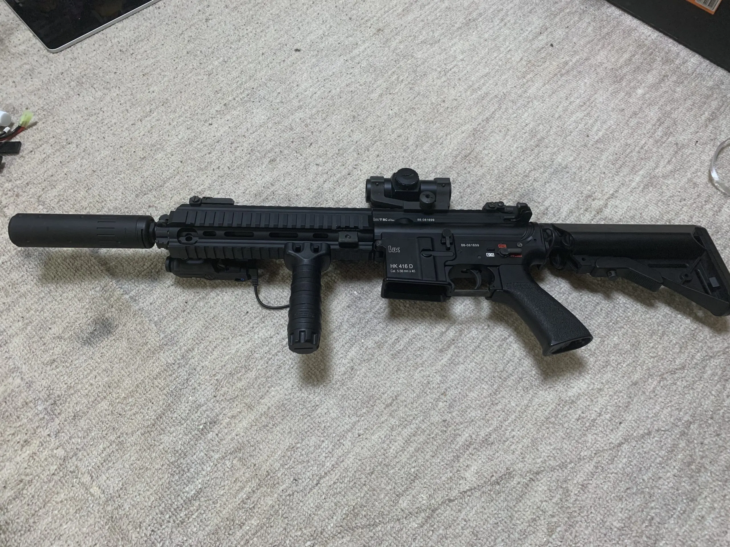HK416D 左