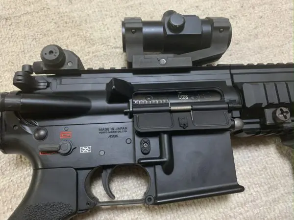 東京マルイ　次世代電動ガン　HK416D DEVGRU レシーバーの右側面。