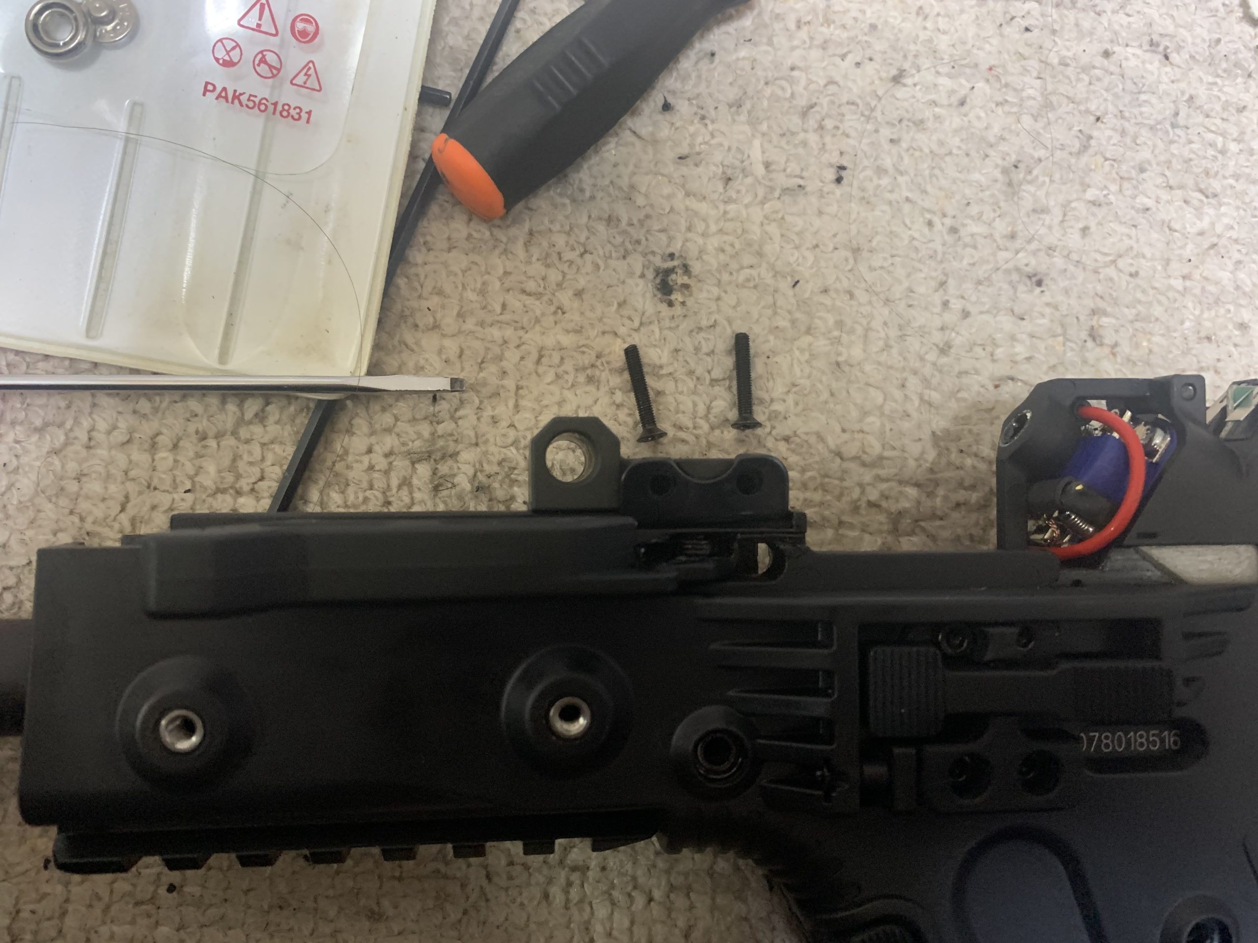 KRYTAC KRISS VECTOR チャージングハンドルプレート