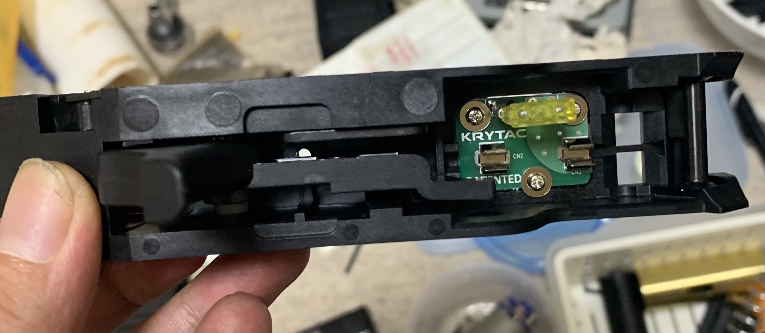 KRYTAC KRISS VECTOR トリガーユニット