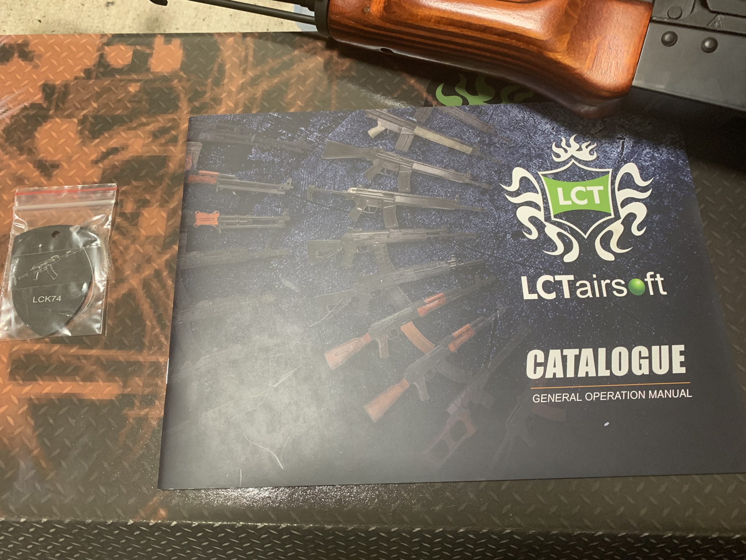 LCT AK74 NV カタログ