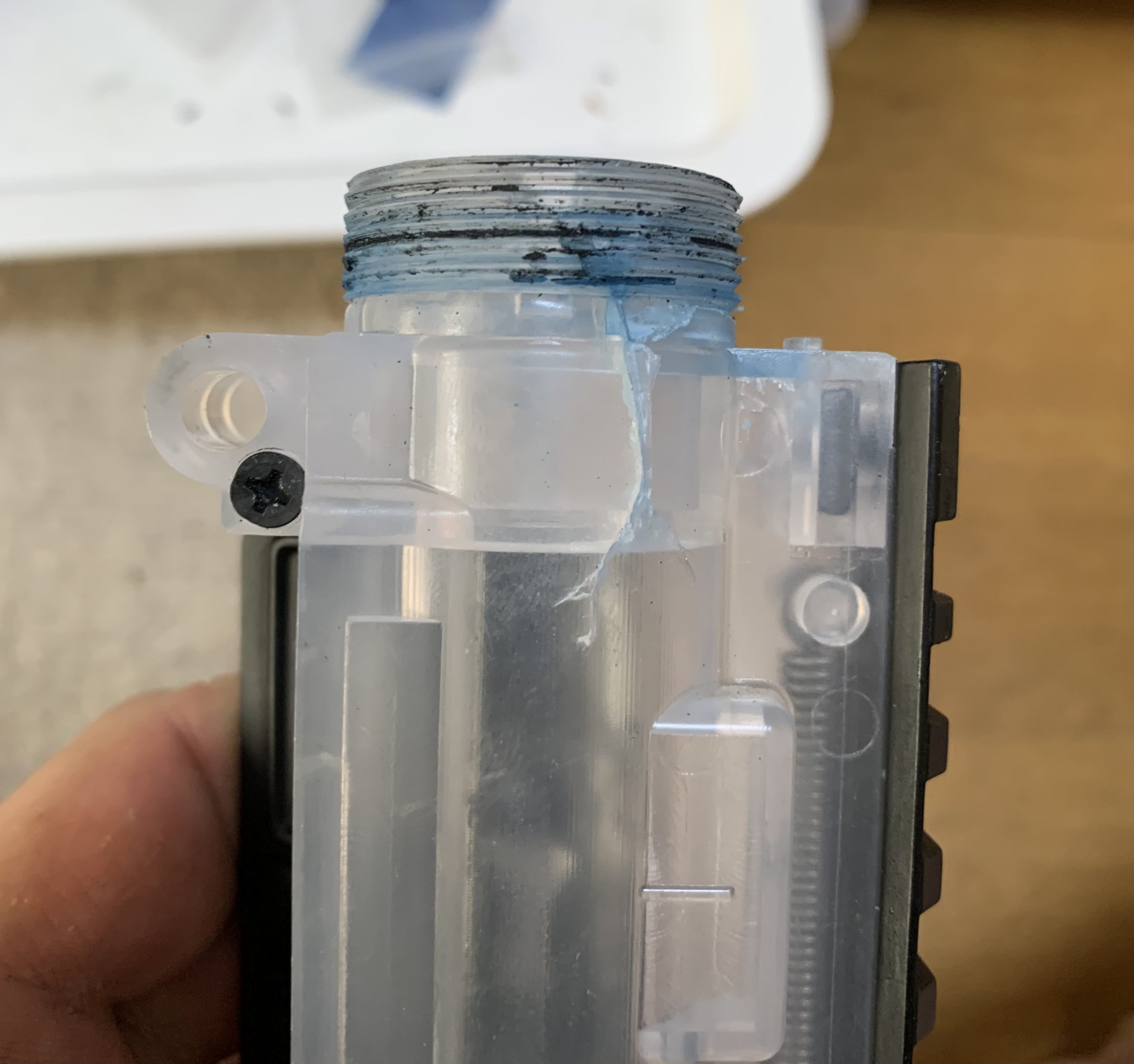 ICS スポーツライン　M4 CQB　 アッパーレシーバーバレル取り付け部　左側面