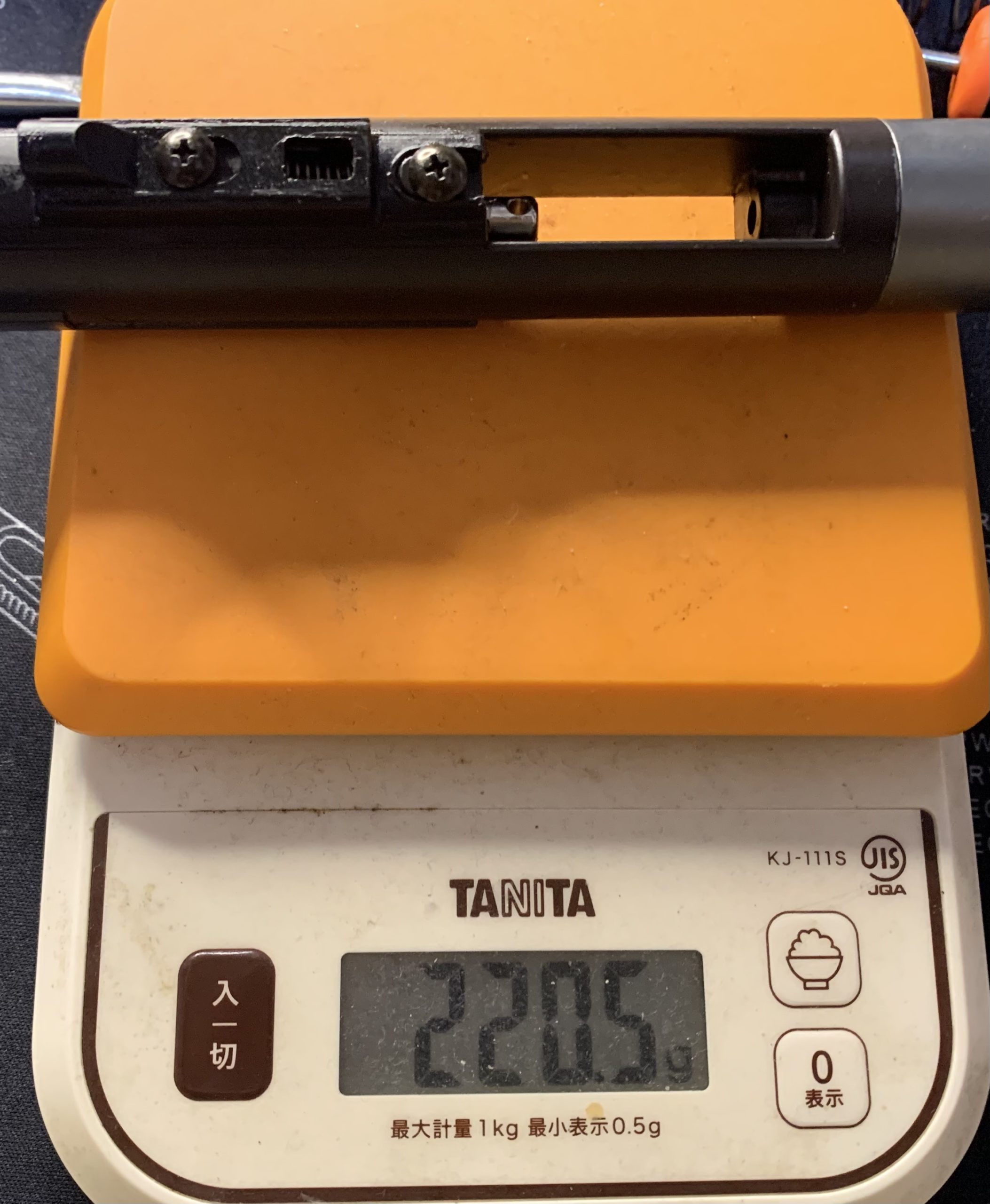 東京マルイ　CQBR ブロック1 ボルトの重量、220.5g
