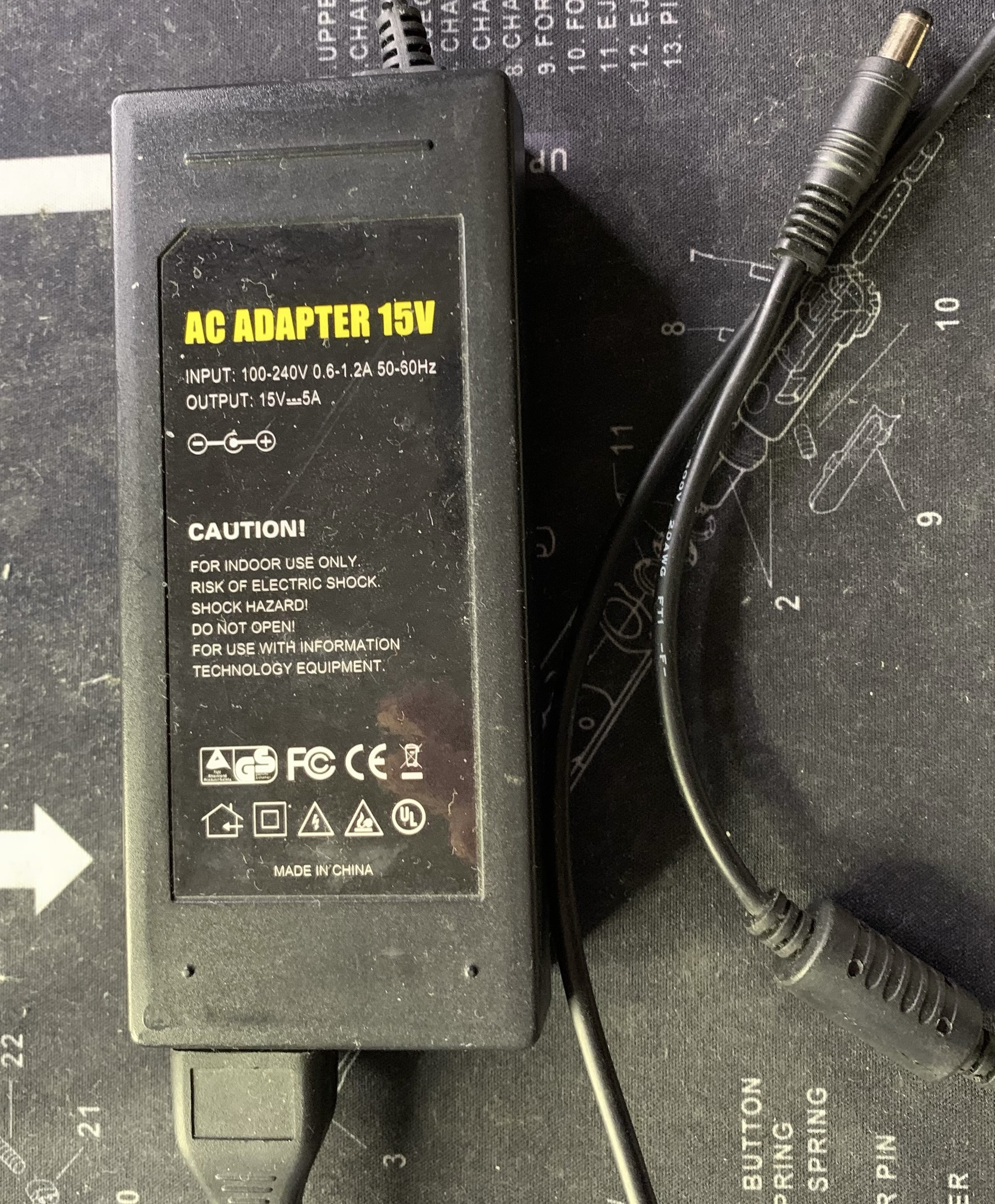 SKYRC iMAX B6 EVO AC-DC変換アダプタ