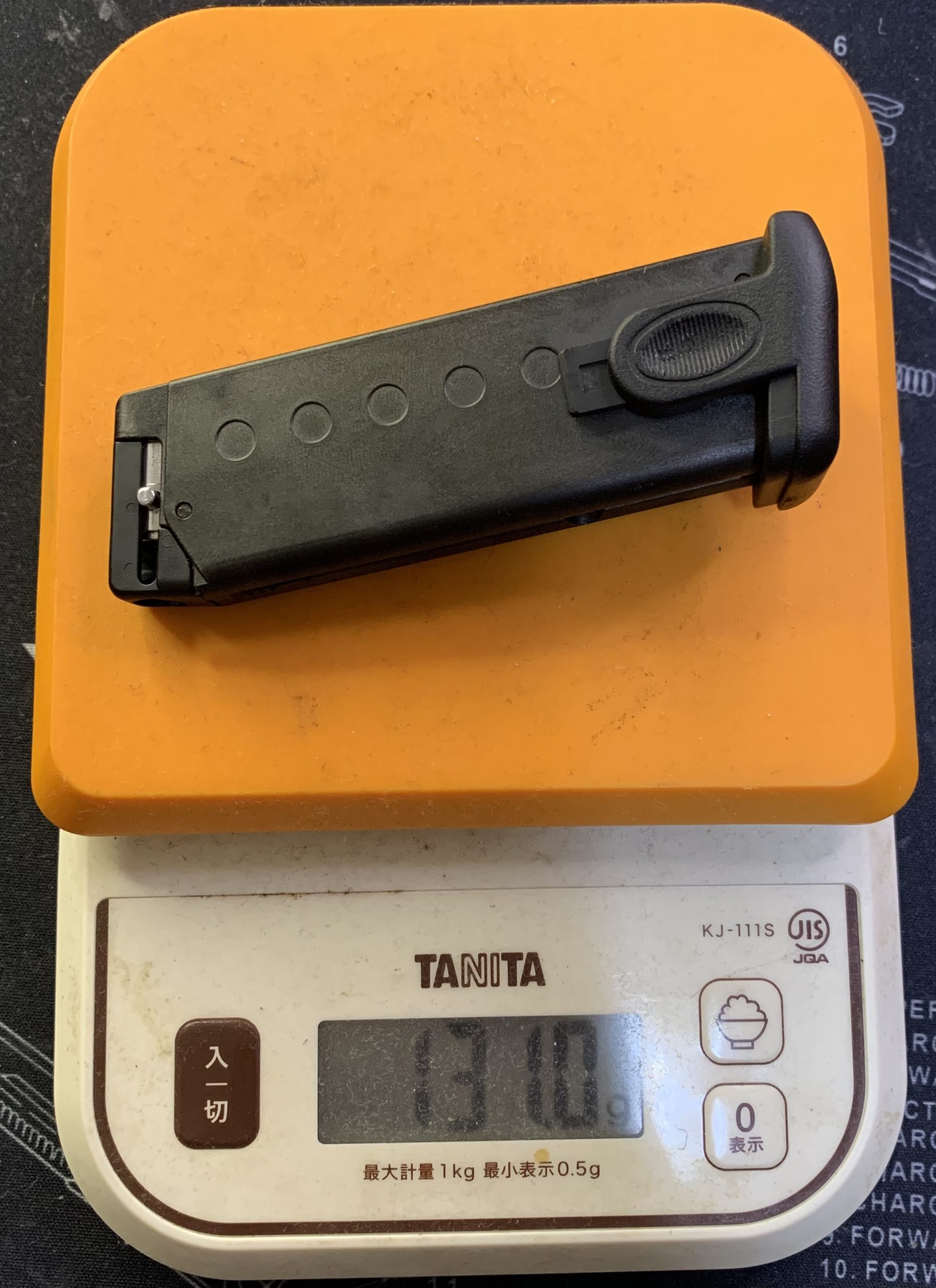 東京マルイ　CURVE マガジン重量　ガス満タン