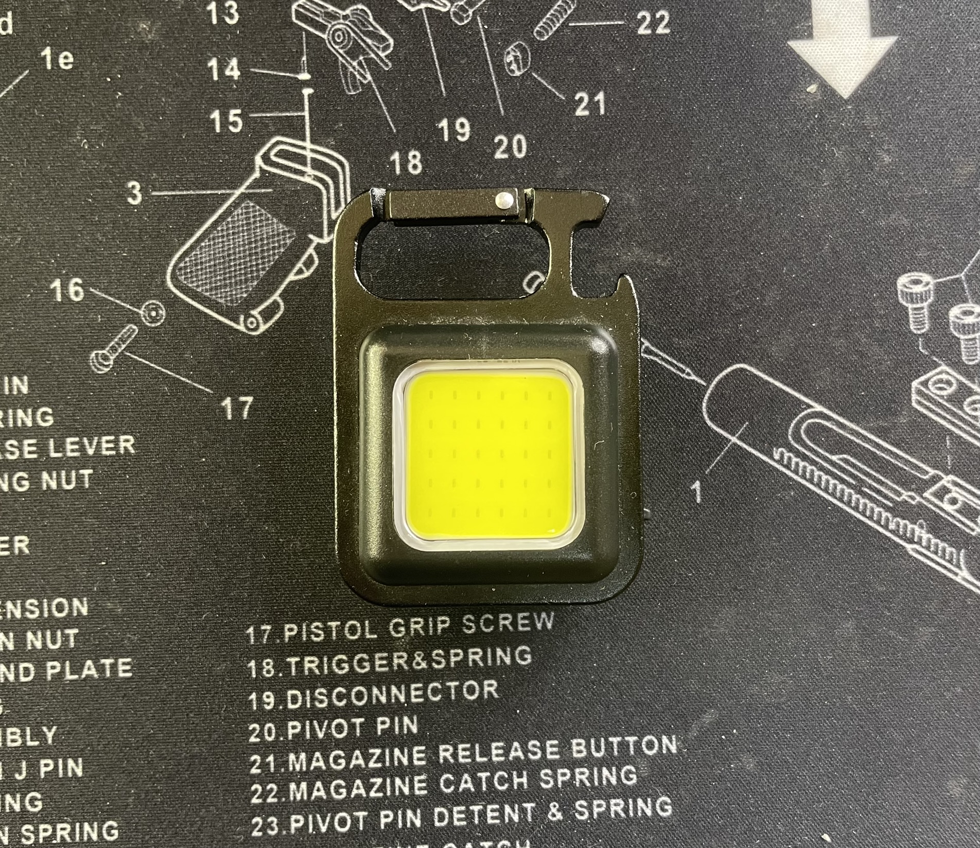 Amazon COB ライト 本体正面