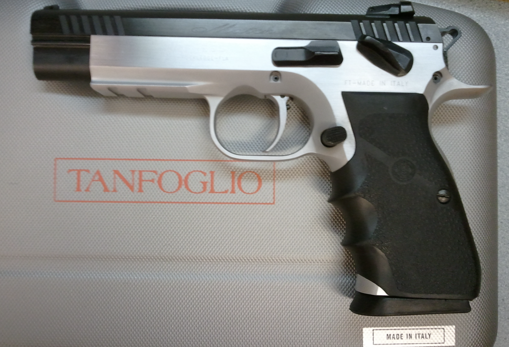 タンフォリオ・マッチ 10mm 出典:Msjayhawk、CC BY-SA 4.0