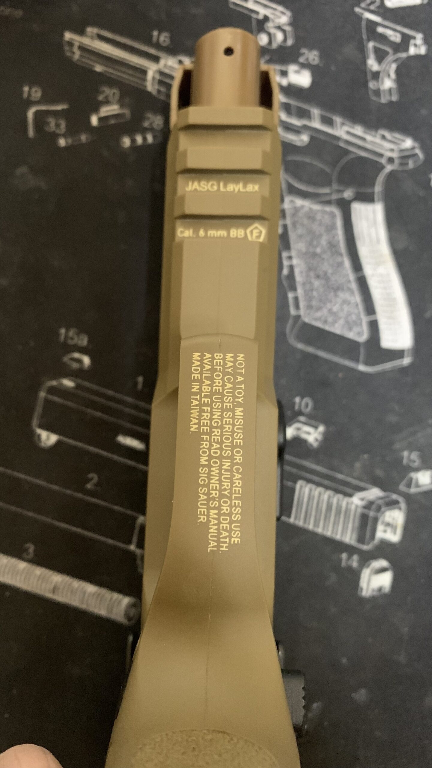 LAYLAX SIGAIR Proforce M17 CO2 GBB  箱出しレビュー　（SIG P320)34