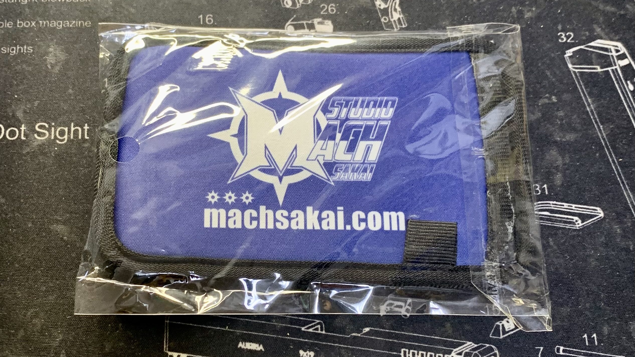 赤羽フロンティア　福袋　2023 マズルカバー