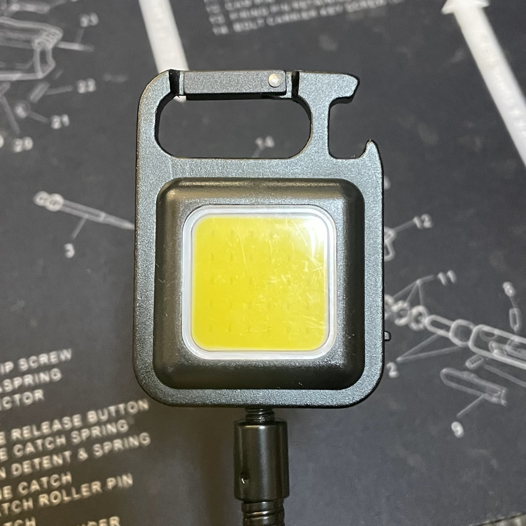 Amazon COB ライト 三脚取付