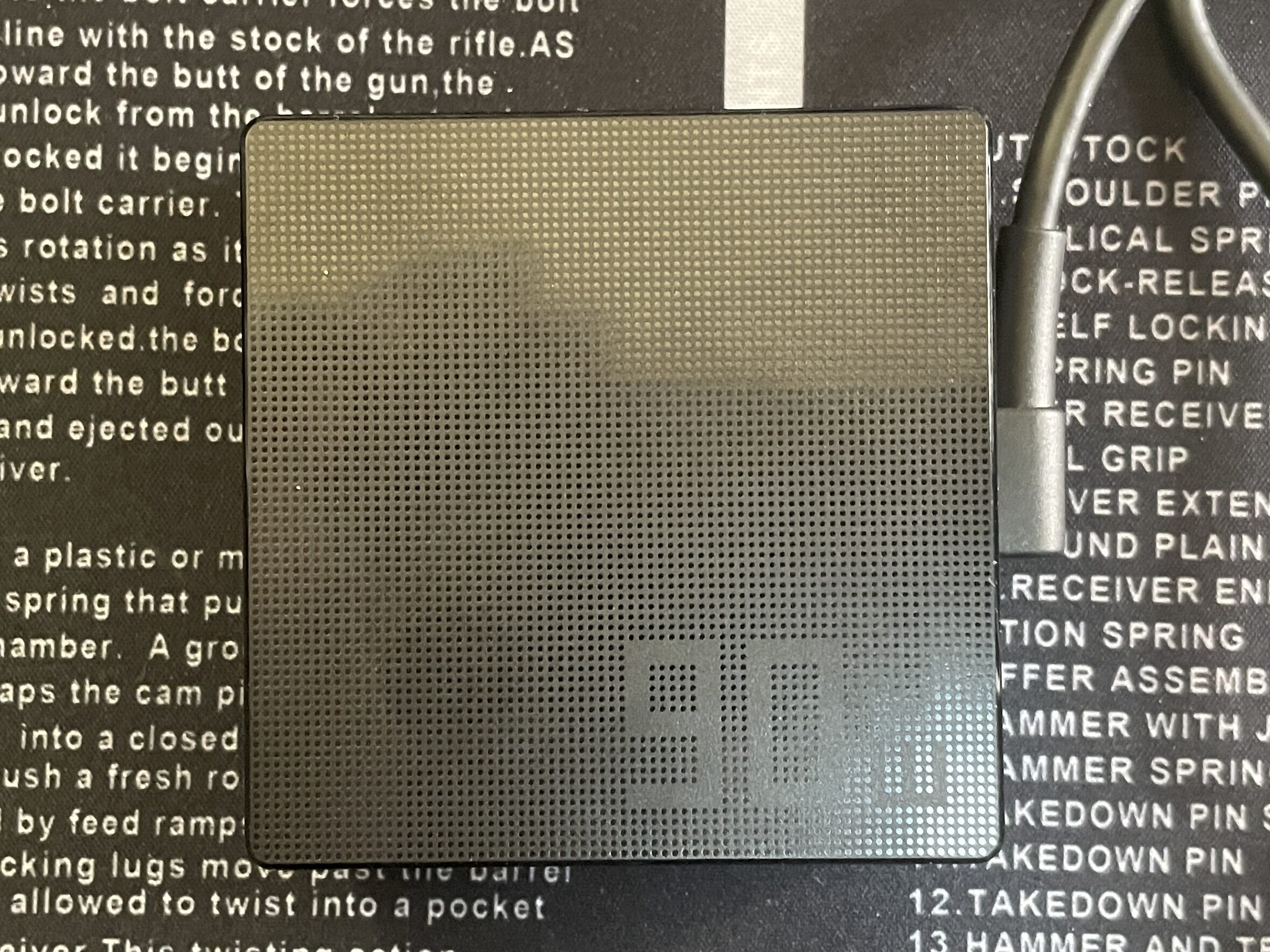 ASUS　VIVOBOOK S14 　電源　９０Wの表示