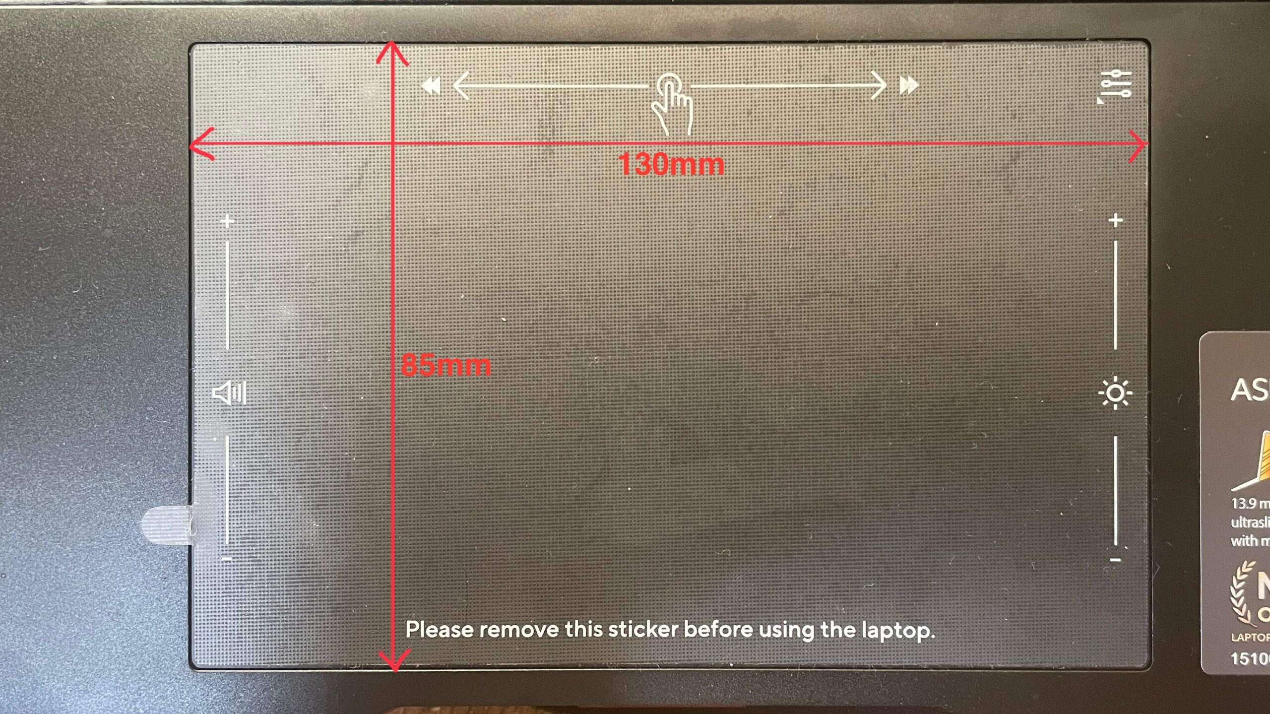 ASUS　VIVOBOOK S14 　タッチパッド