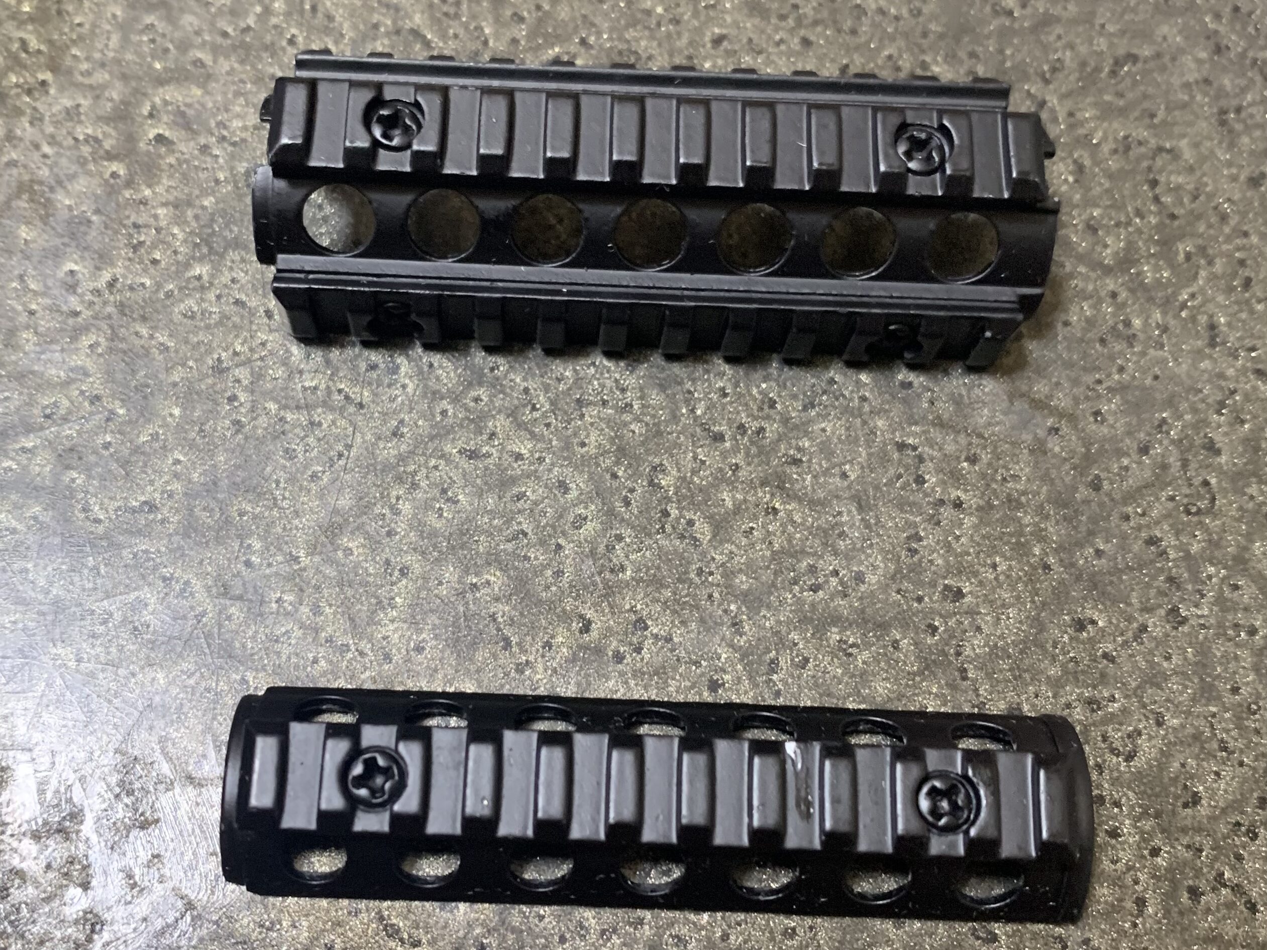 ATI MINI AR-15(M4A1 RIS) 金属スケールモデル ハンドガード