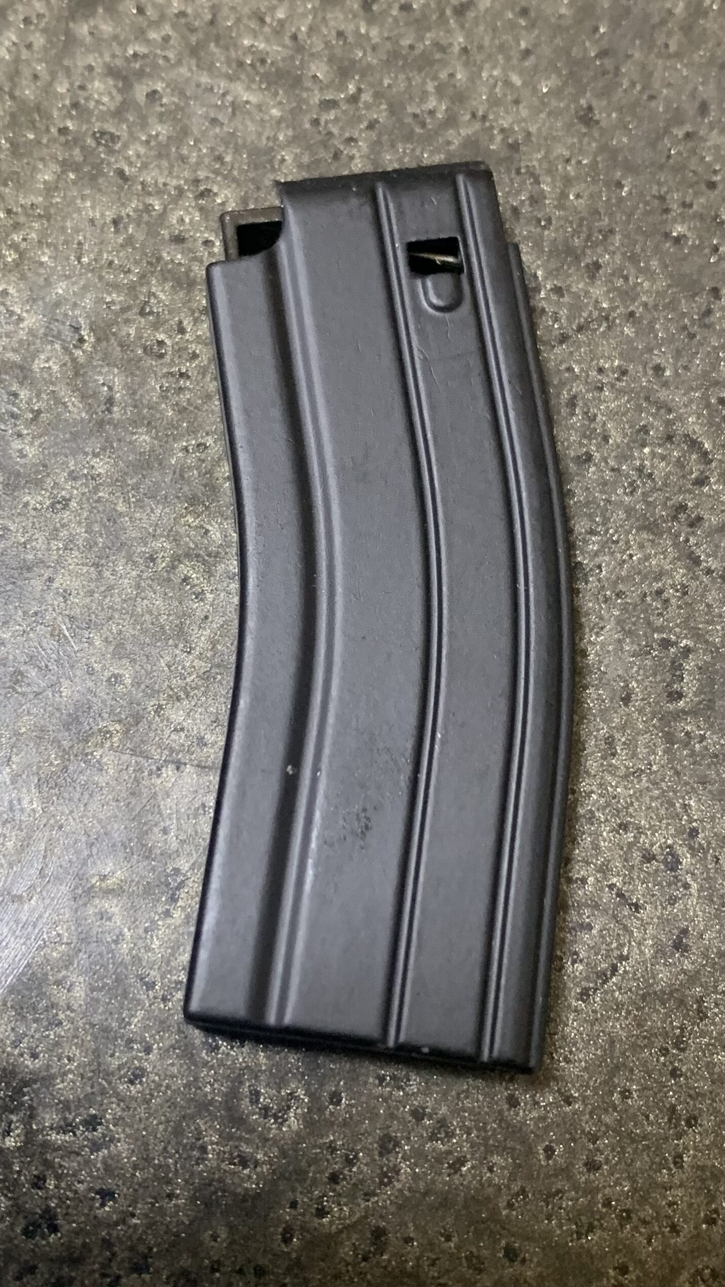 ATI MINI AR-15(M4A1 RIS) 金属スケールモデル マガジン