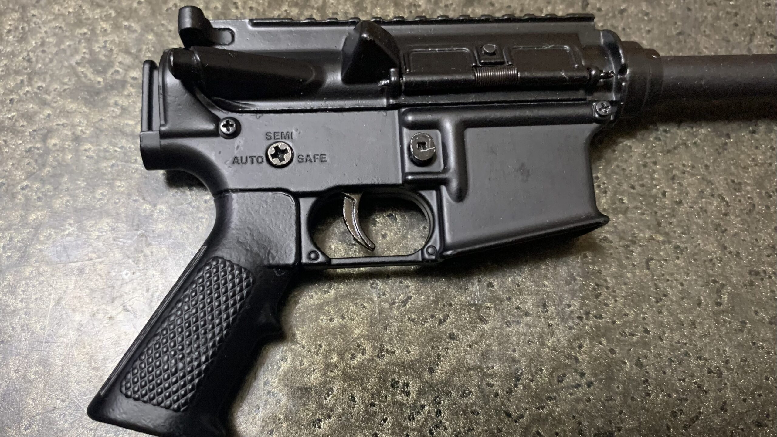 ATI MINI AR-15(M4A1 RIS) 金属スケールモデル レシーバー右側