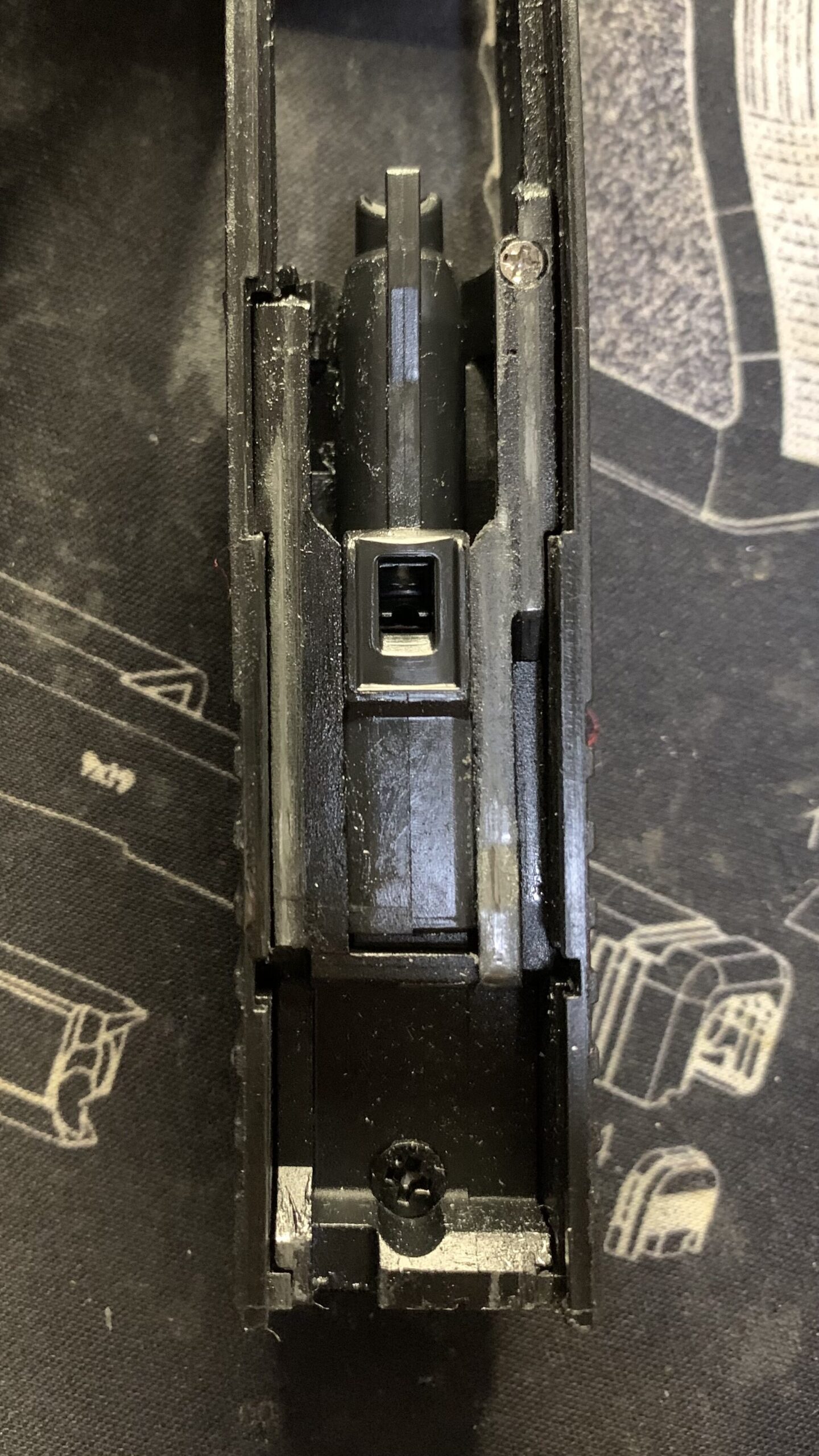 BATON BGー17(グロック17 GEN.5) CO2GBB ブローバックエンジン