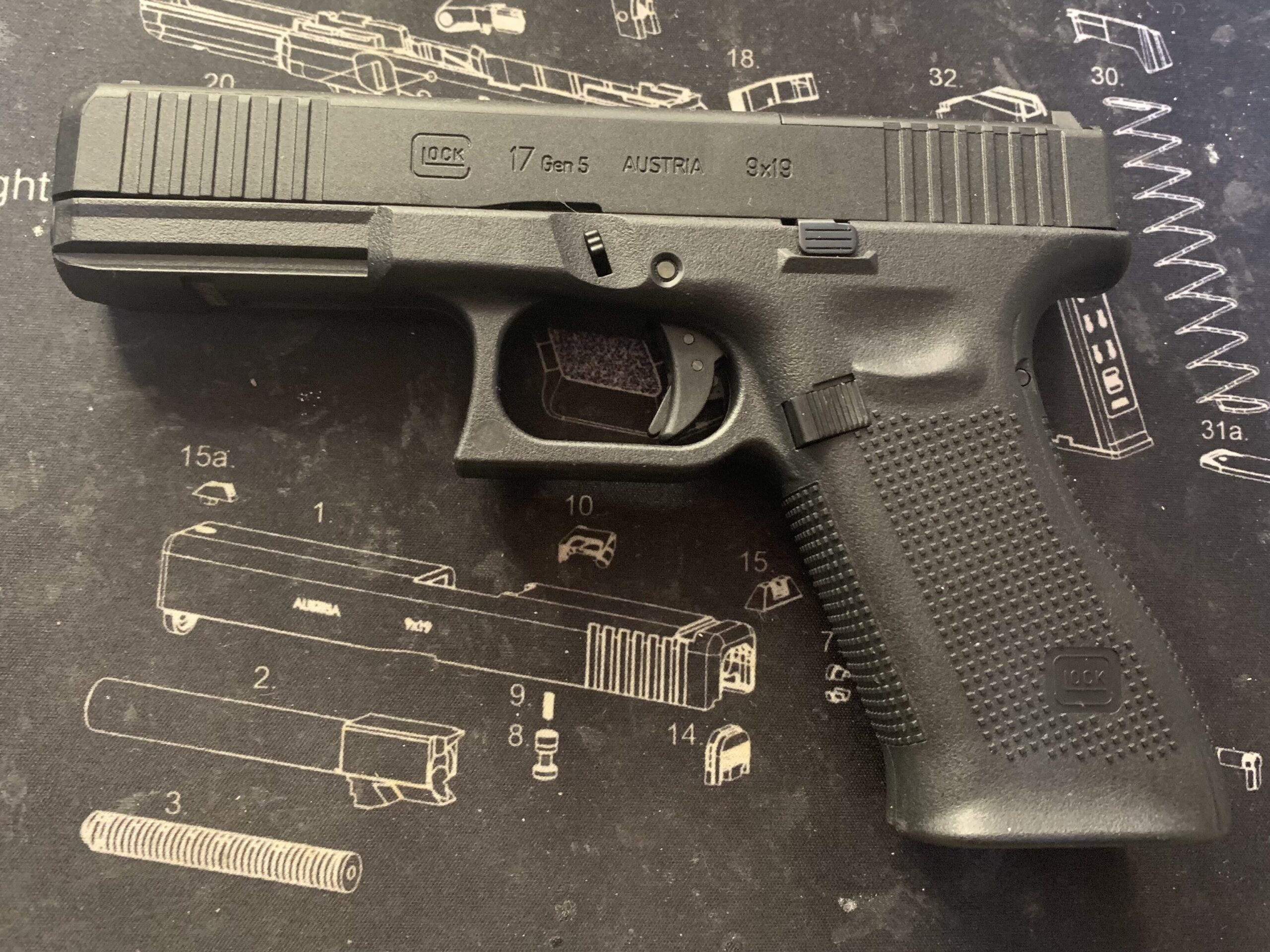 BATON BG-17 CO2GBB（グロック17 GEN.5） レビュー