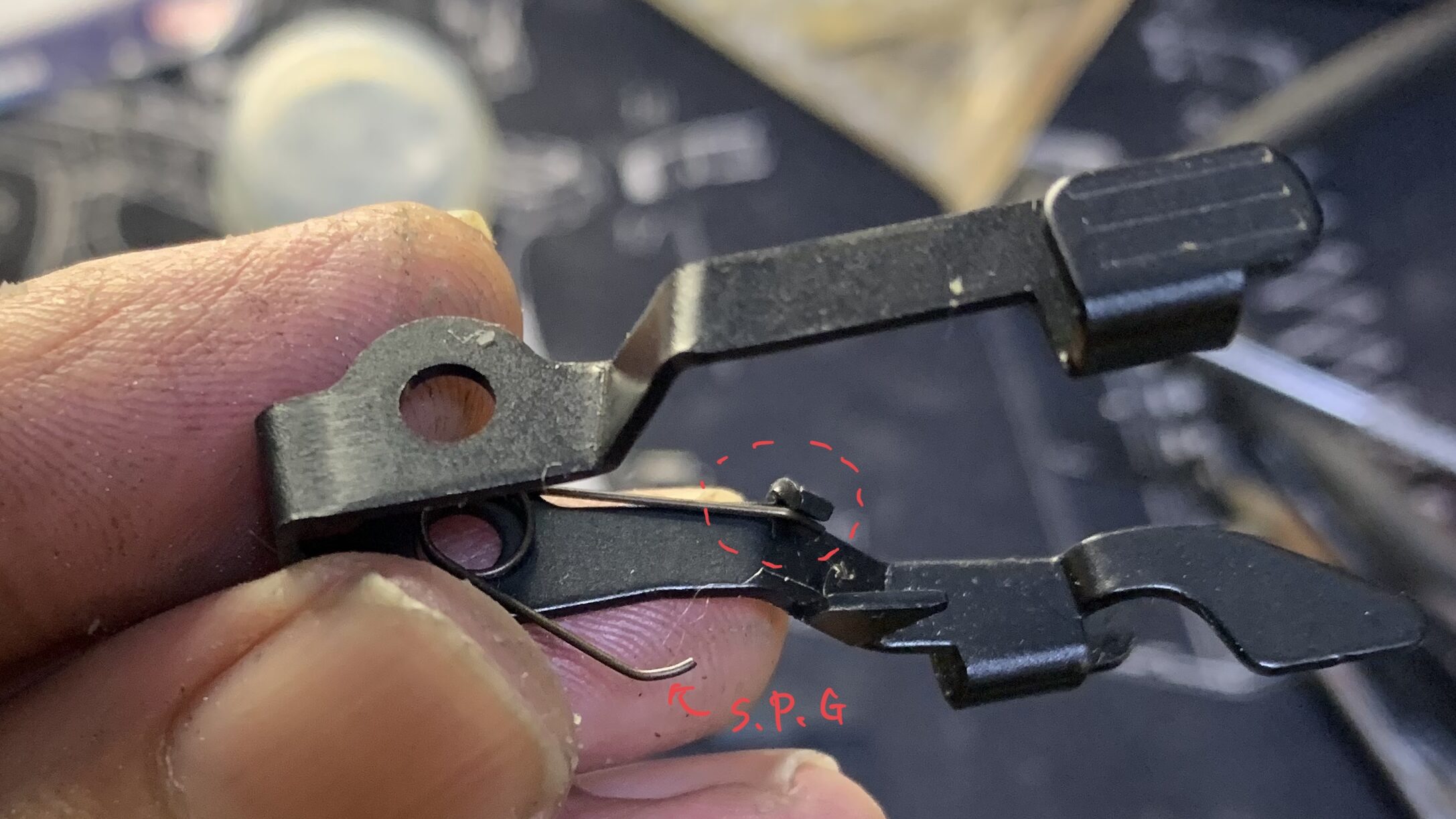 BATON BGー17(グロック17 GEN.5） CO2GBB スライドストップスプリングのセット