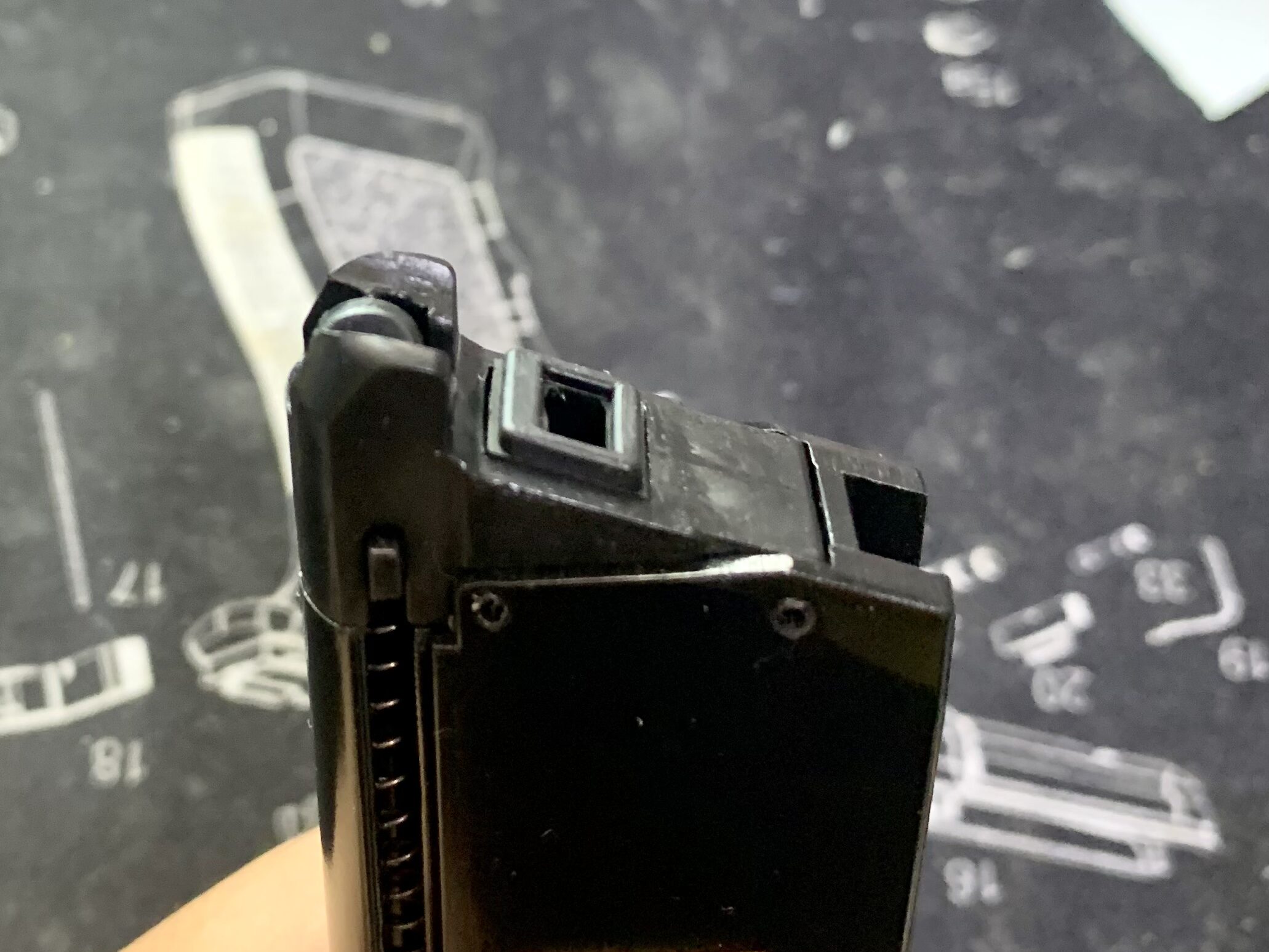 BATON BM-45 CO2GBB マガジンリップ