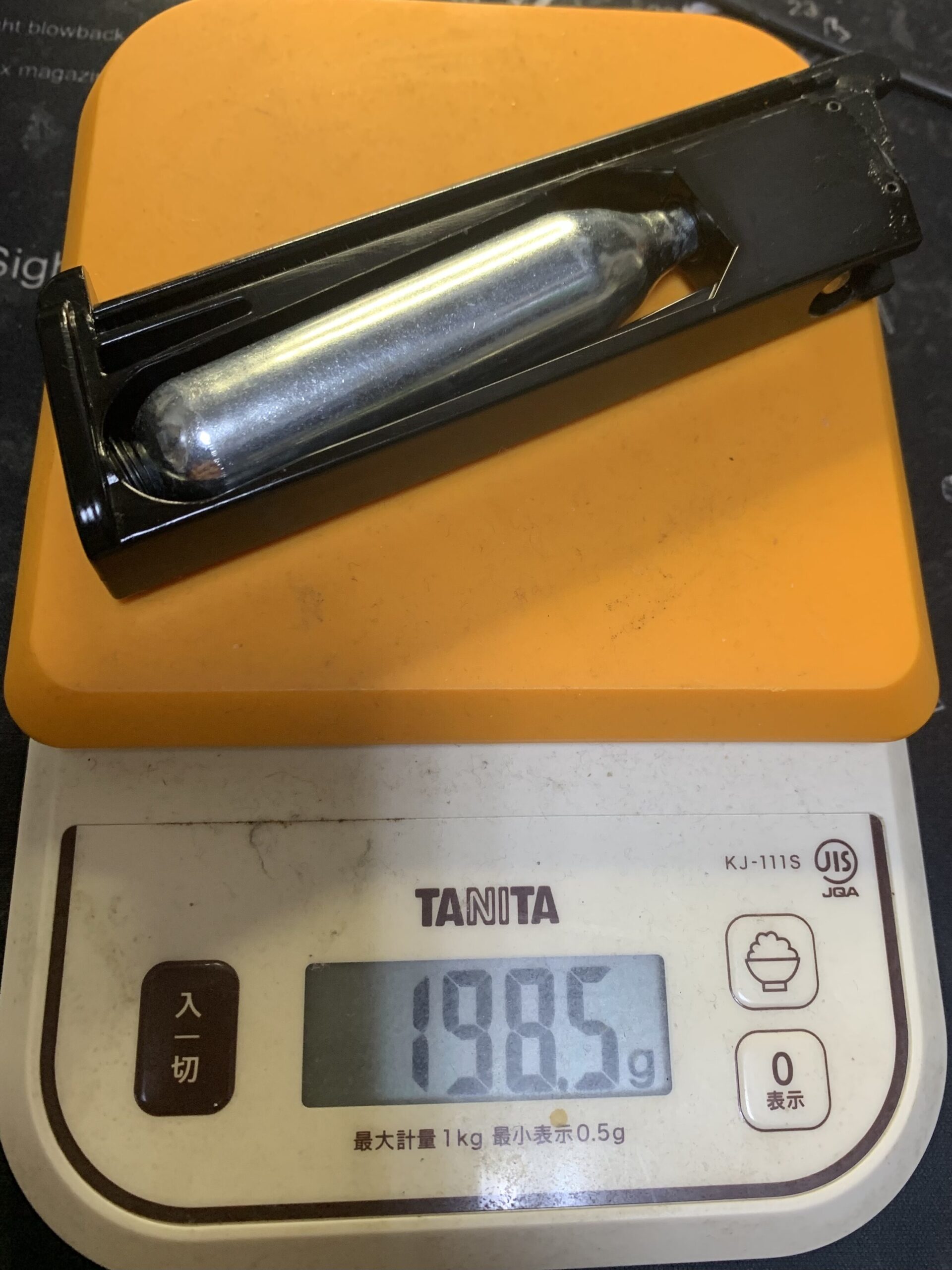 BATON BM-45 CO2GBB カスタム　マガジン重量　1マグ撃ち切り