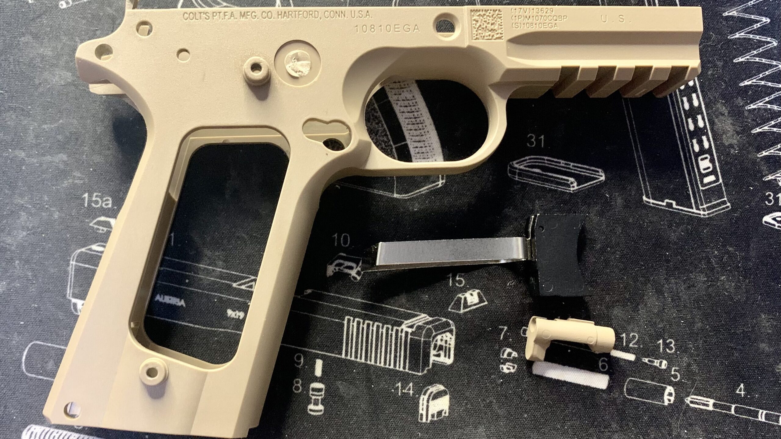 BATON BM-45 CO2GBB トリガーの組み立て