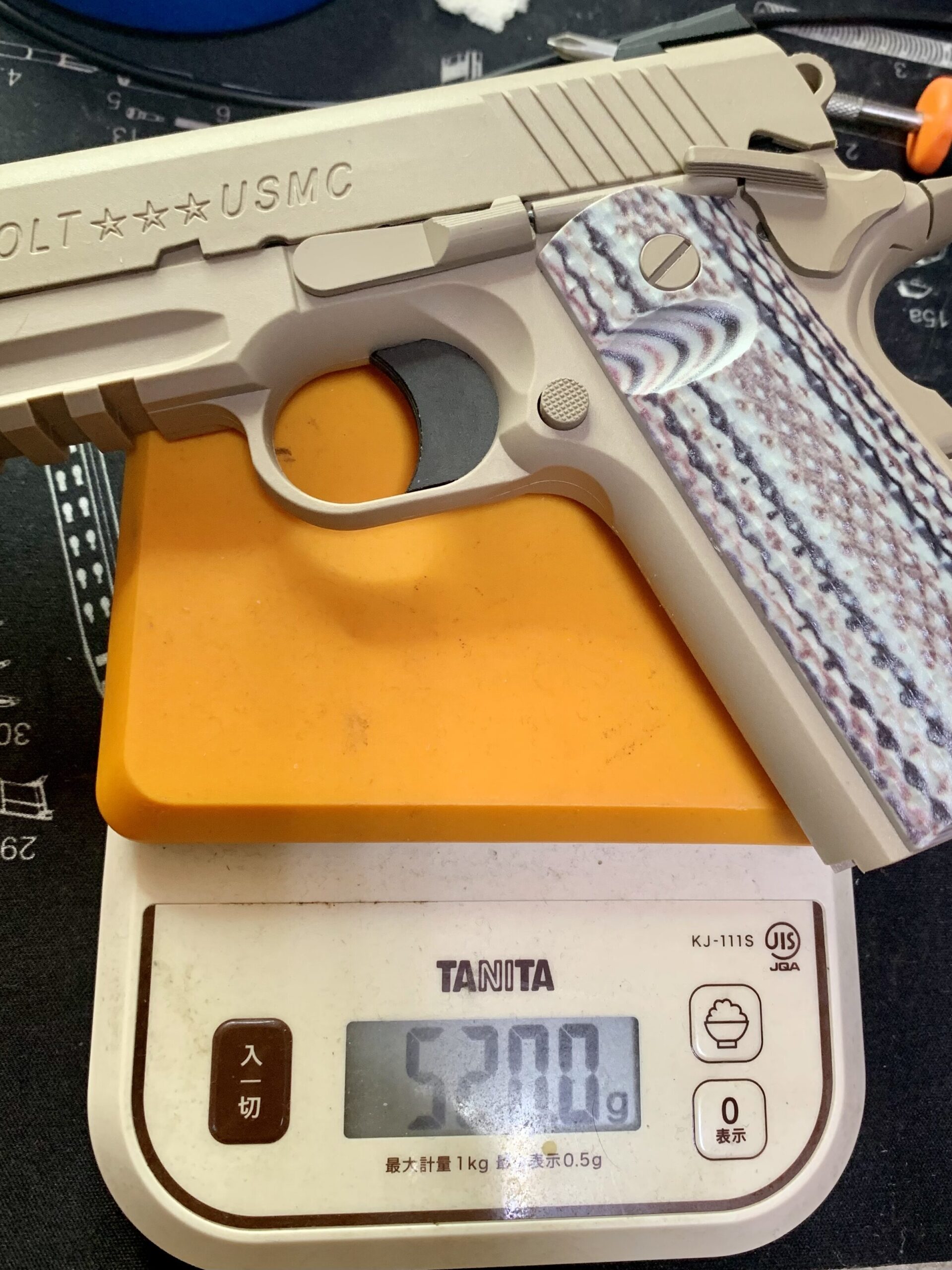 BATON BM-45 CO2GBB マガジン無し重量