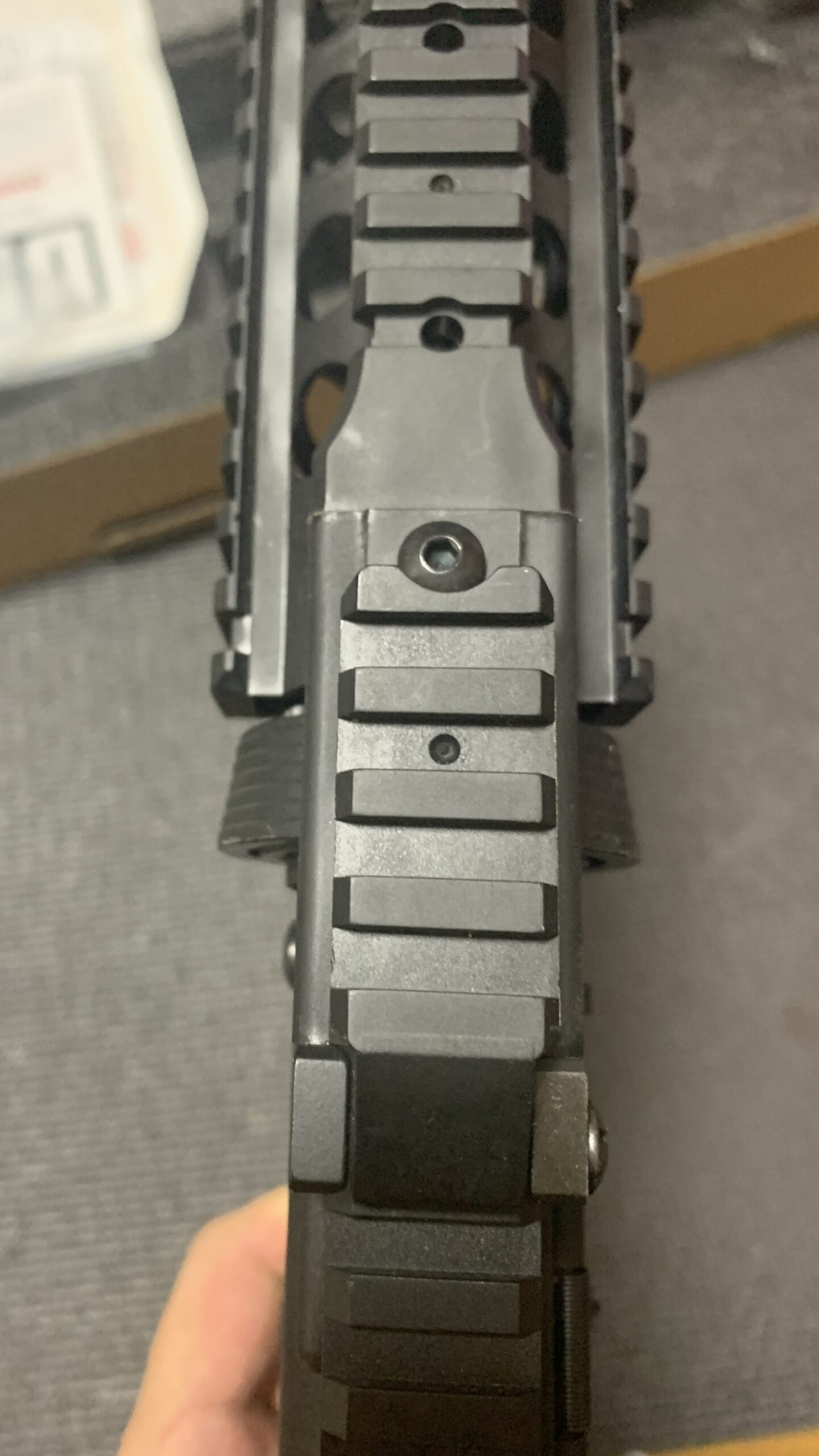 DMT-07 AR-15 combatlighter レール付け根補強部品 上面