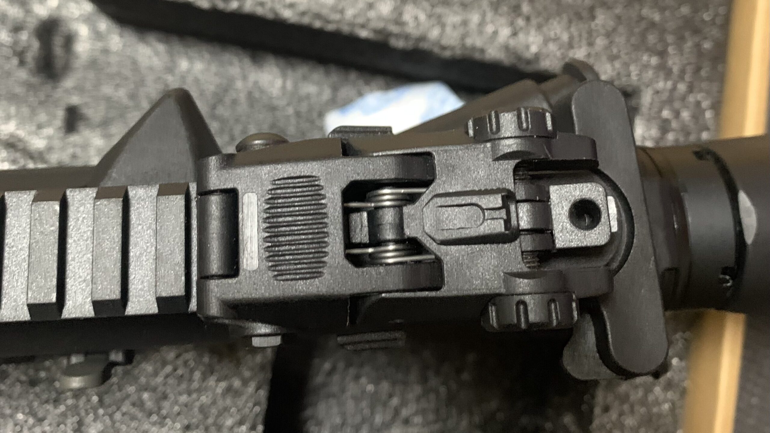 DMT-07 AR-15 combatlighter リアサイト