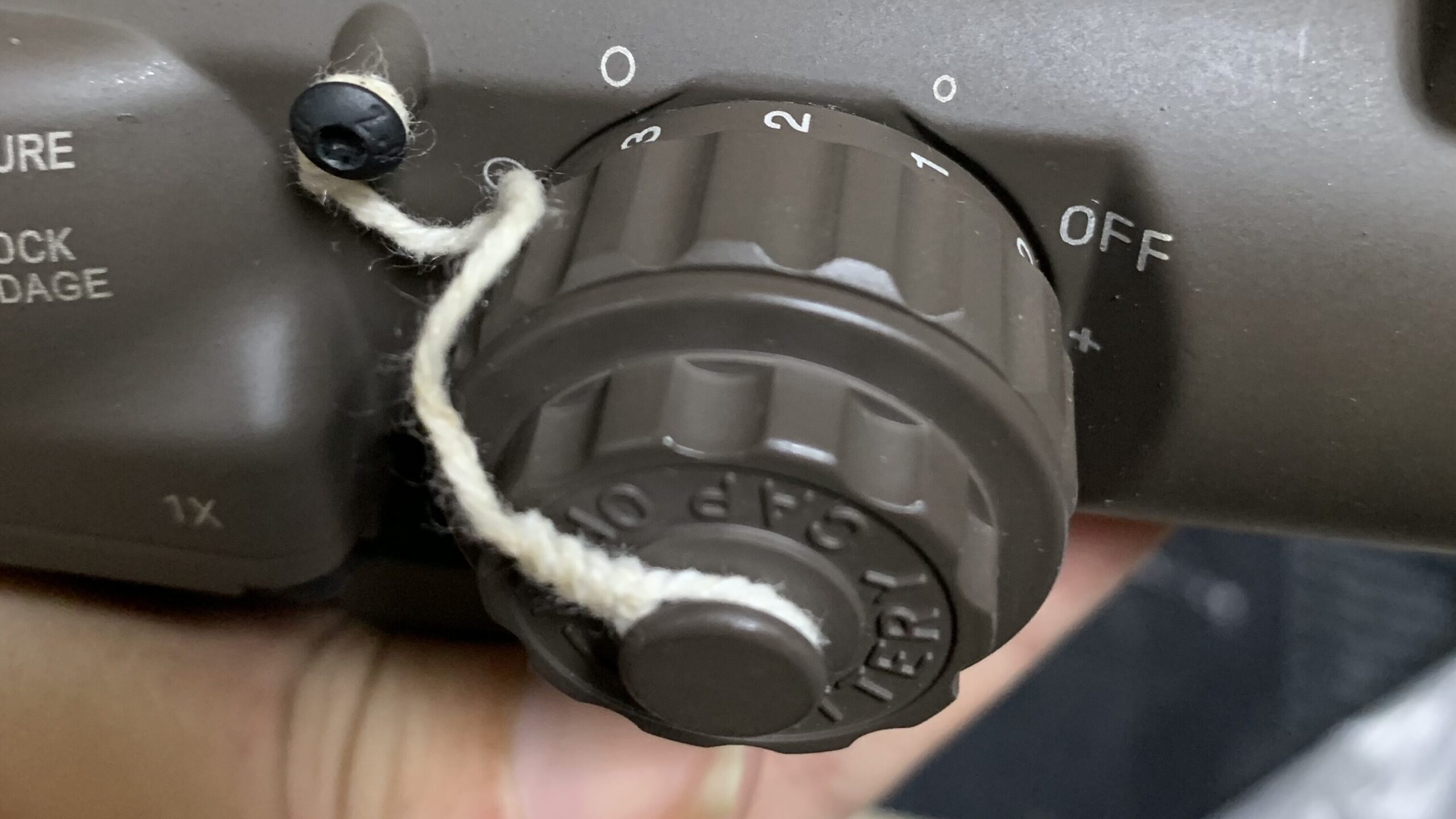 エボギア　エルカン　スペクターDR 電源ダイヤル