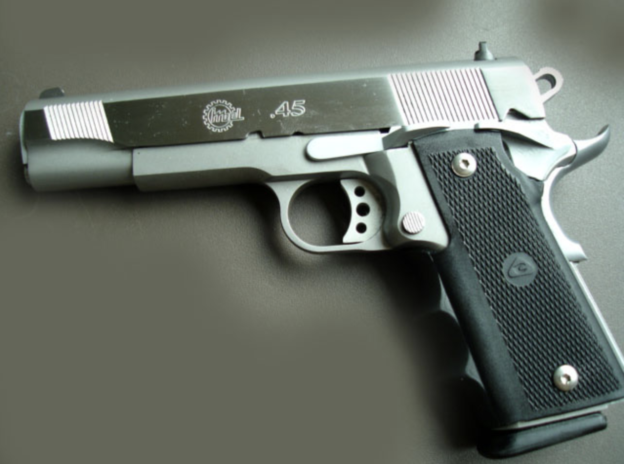 インベル社製の1911 出典:Oliveira230,CC BY-SA 4.0