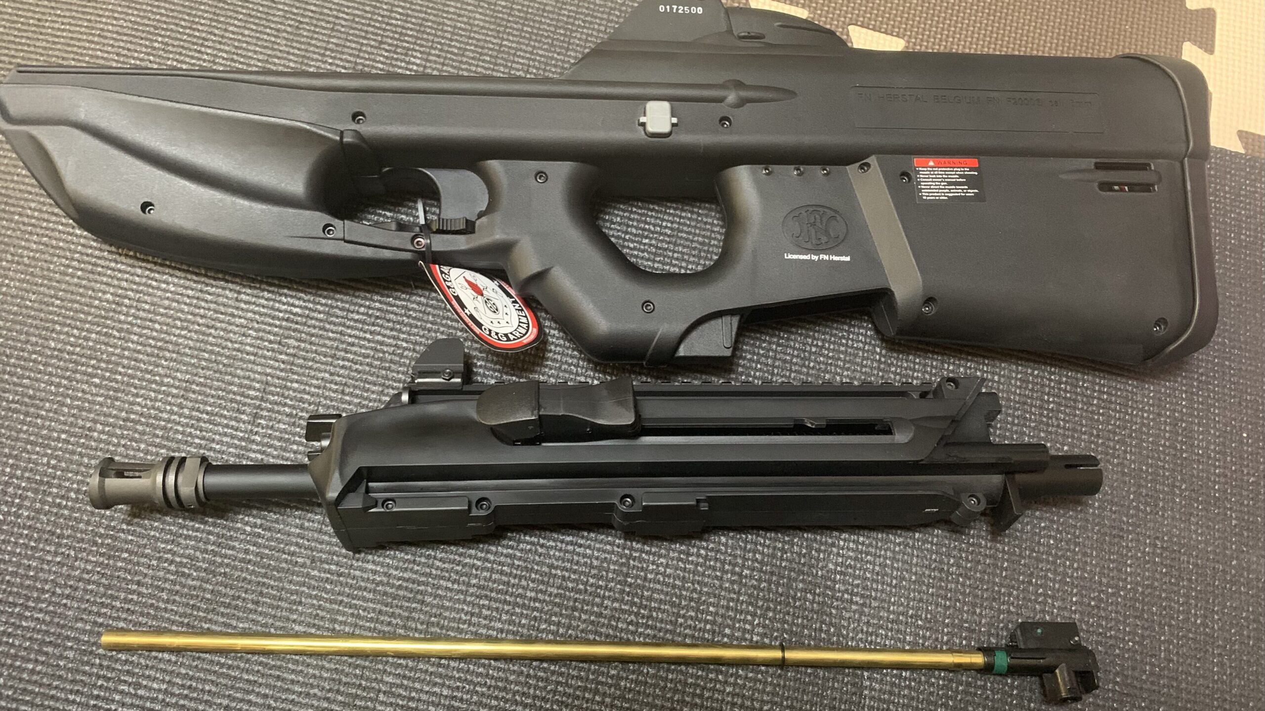 G&G FN F2000 ETU フィールドストリップ