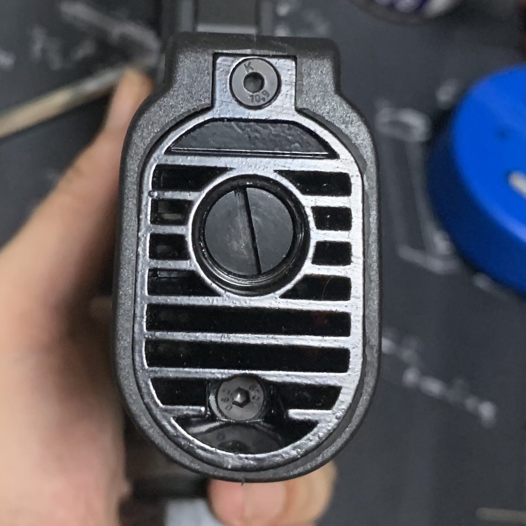 G&P XM177E1 AEG グリップのカバーの取り外し