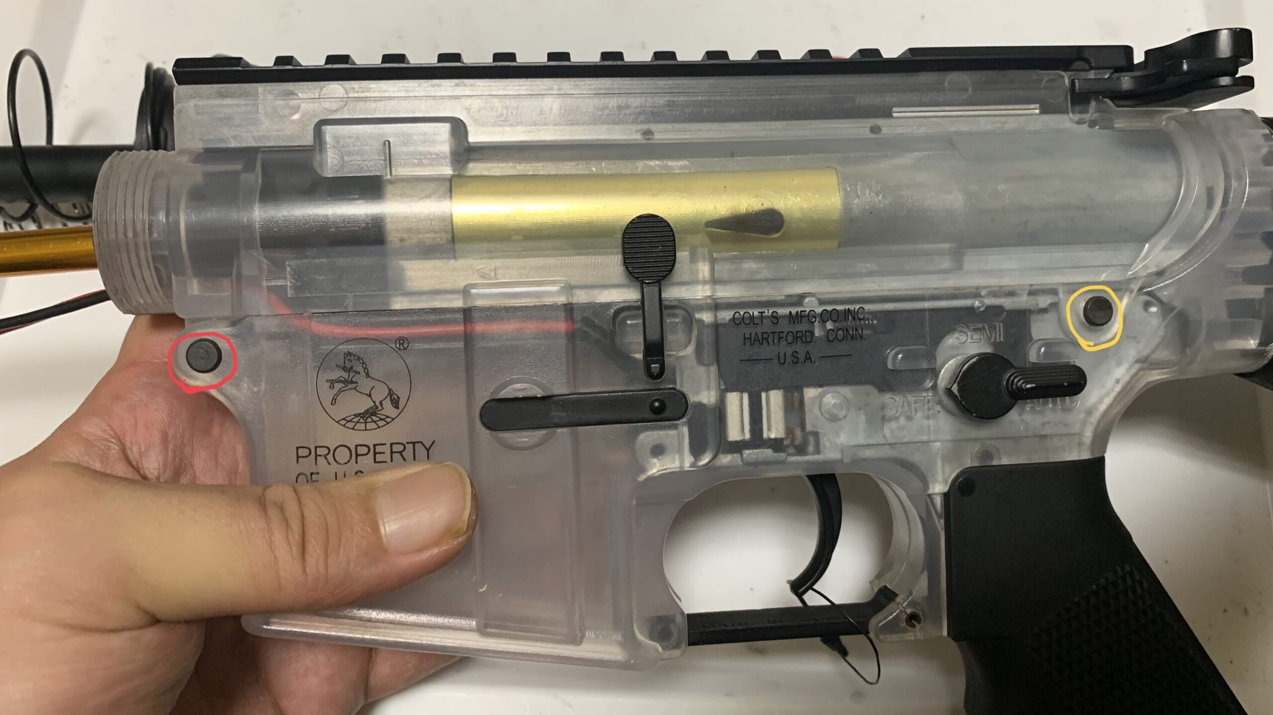 ICS スポーツライン　M4 CQB　 レシーバー締結ピン