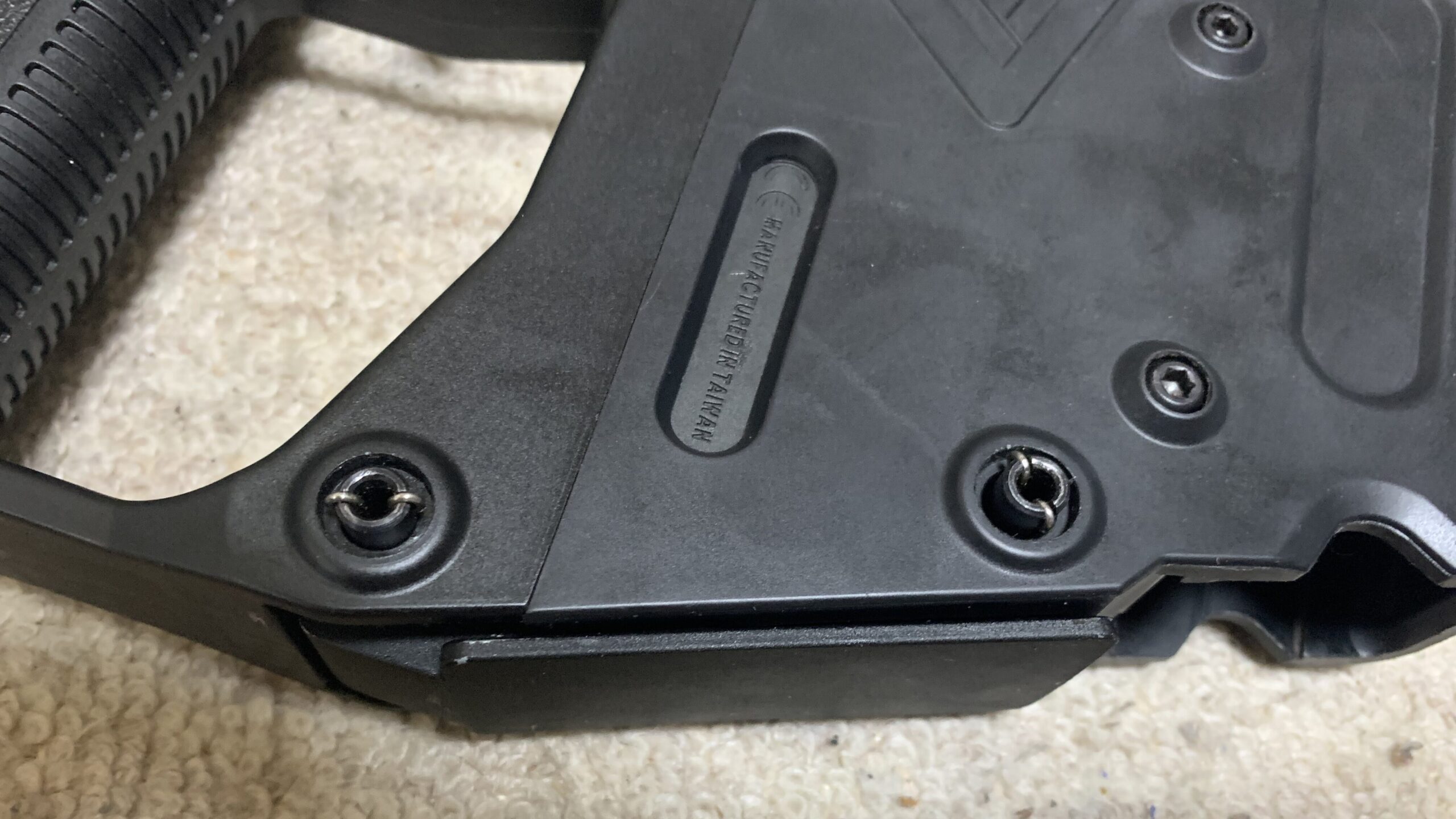 KRYTAC KRISS VECTOR スプリングガイドピン　右側