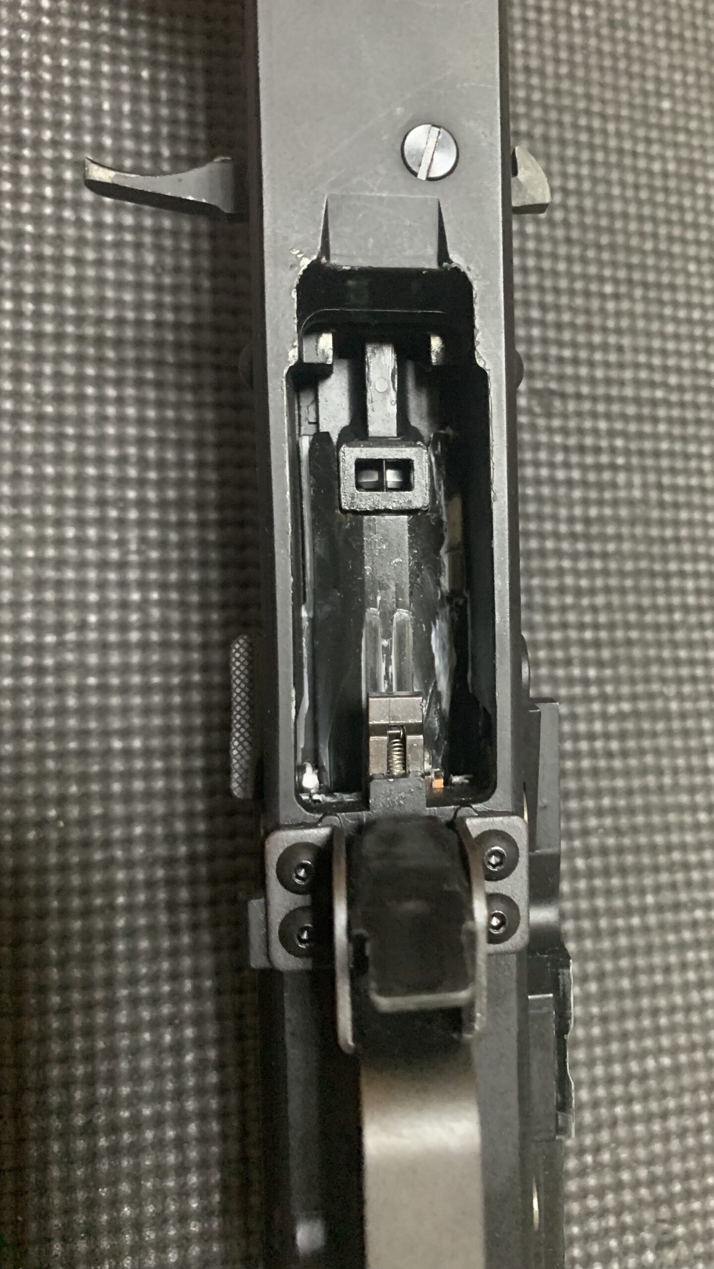 KSC AK74M system7two マガジン挿入部