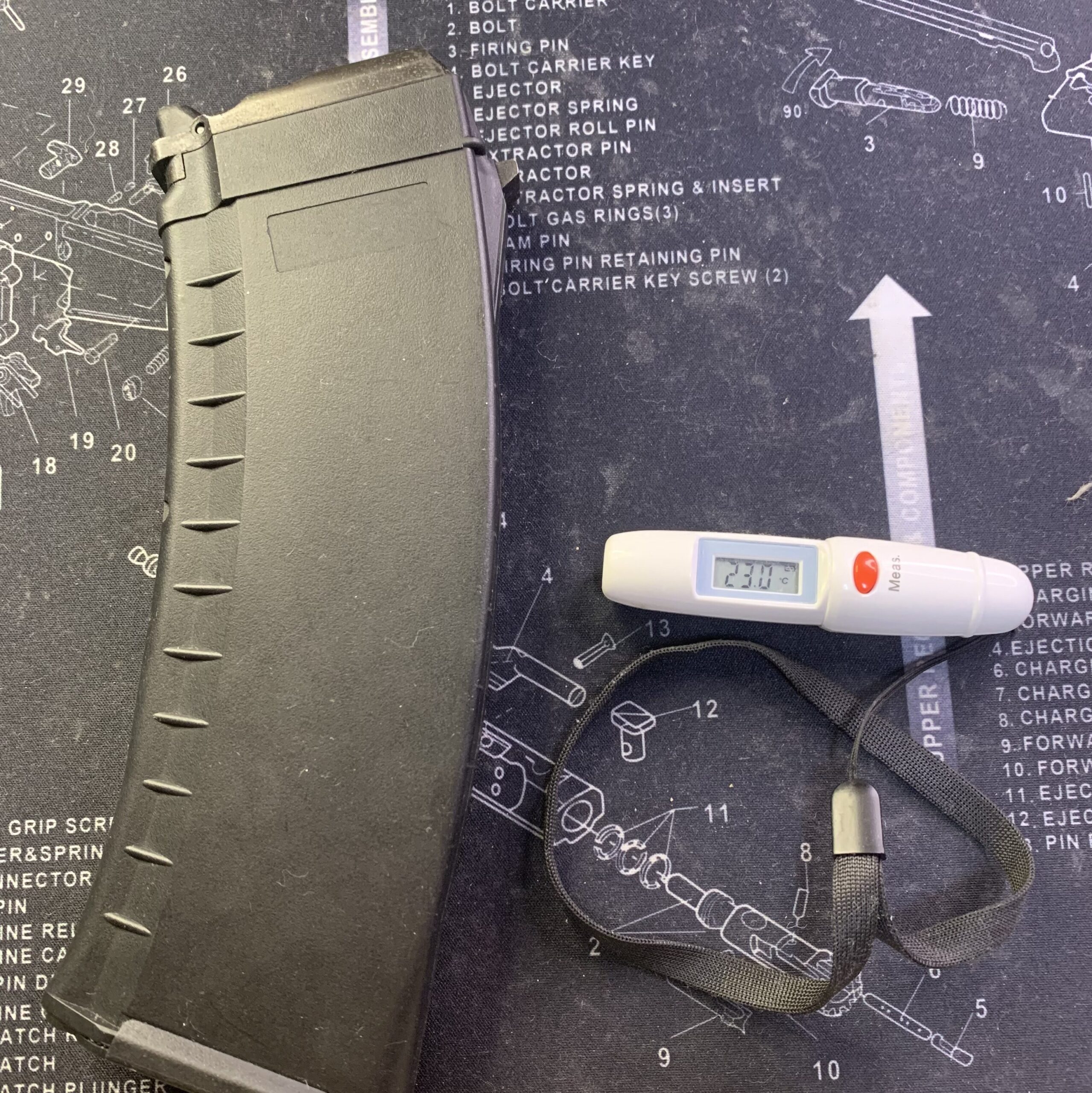 KSC AK74M system7two マガジン表面温度、23℃