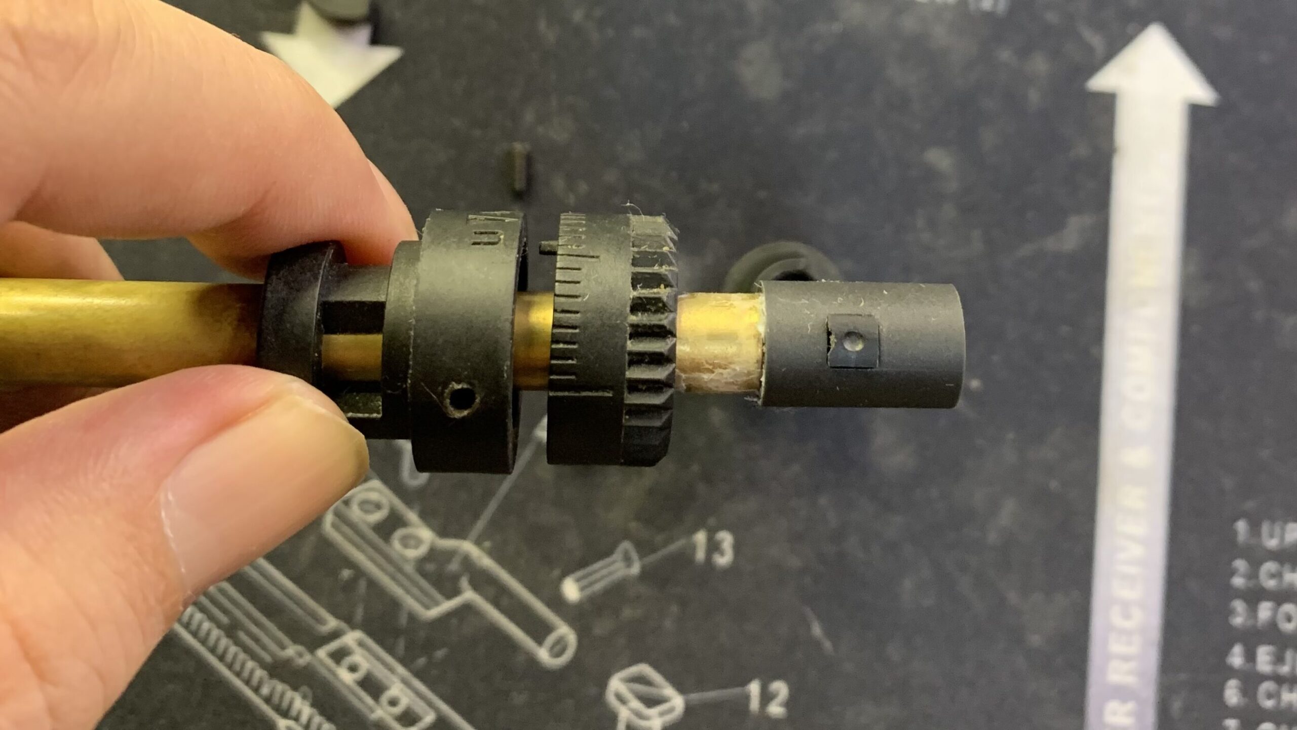 KSC AK74M system7two 押しゴムの組み込み