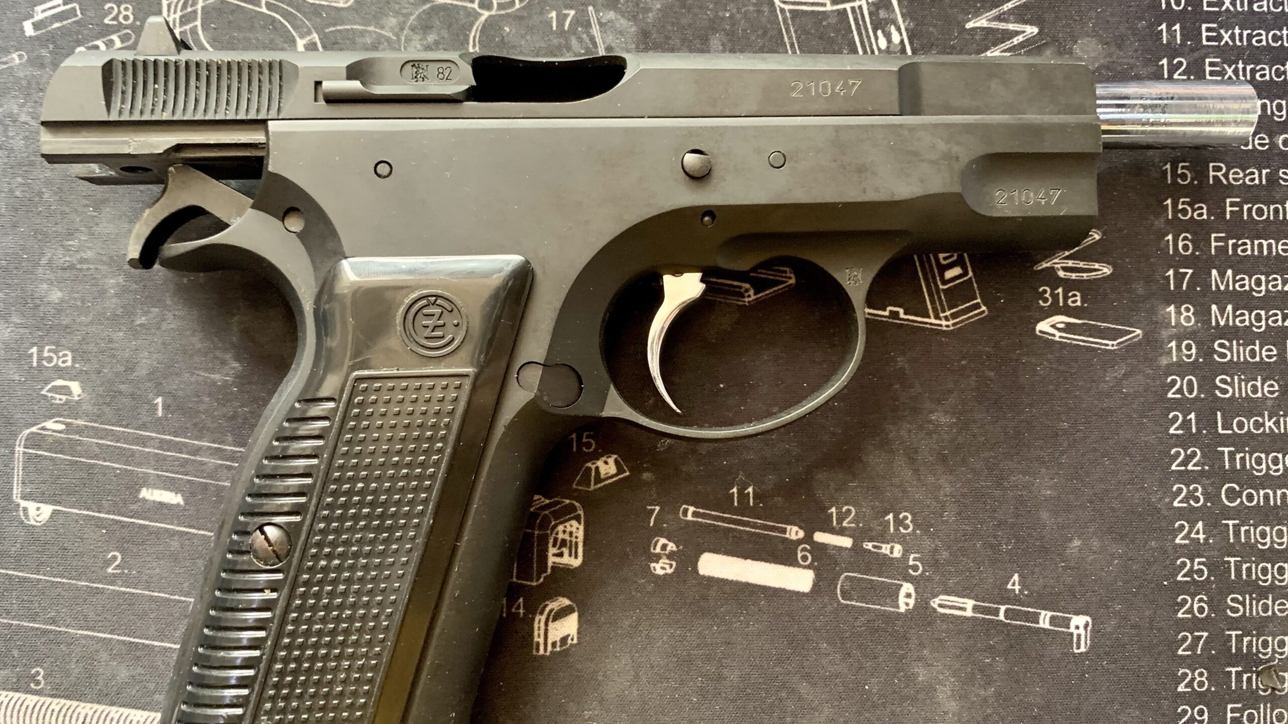  KSC CZ75 2nd HW system7 右側面