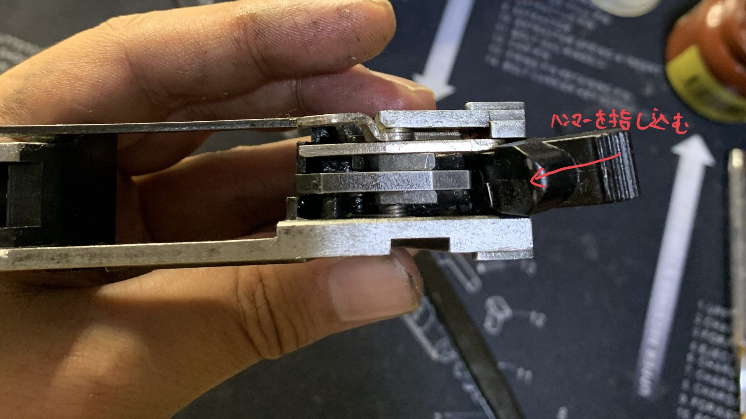 KSC MK23 ソーコムピストル　CO2 ABS ハンマーの組み立て