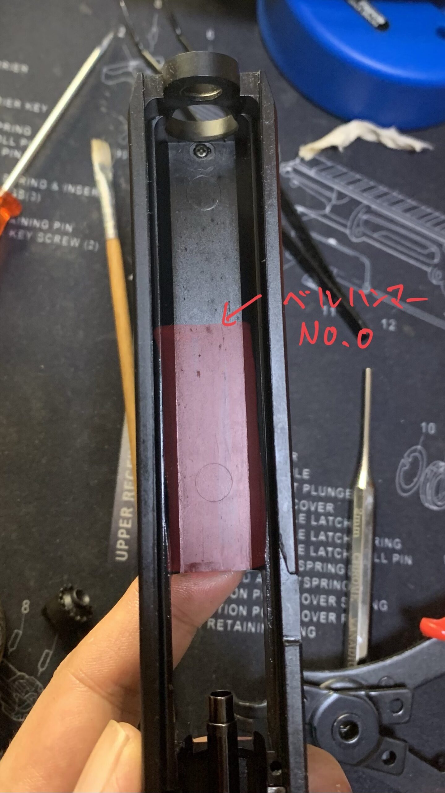 KSC MK23 ソーコムピストル　CO2 ABS スライドのアウターバレル摺動部にグリスを塗る