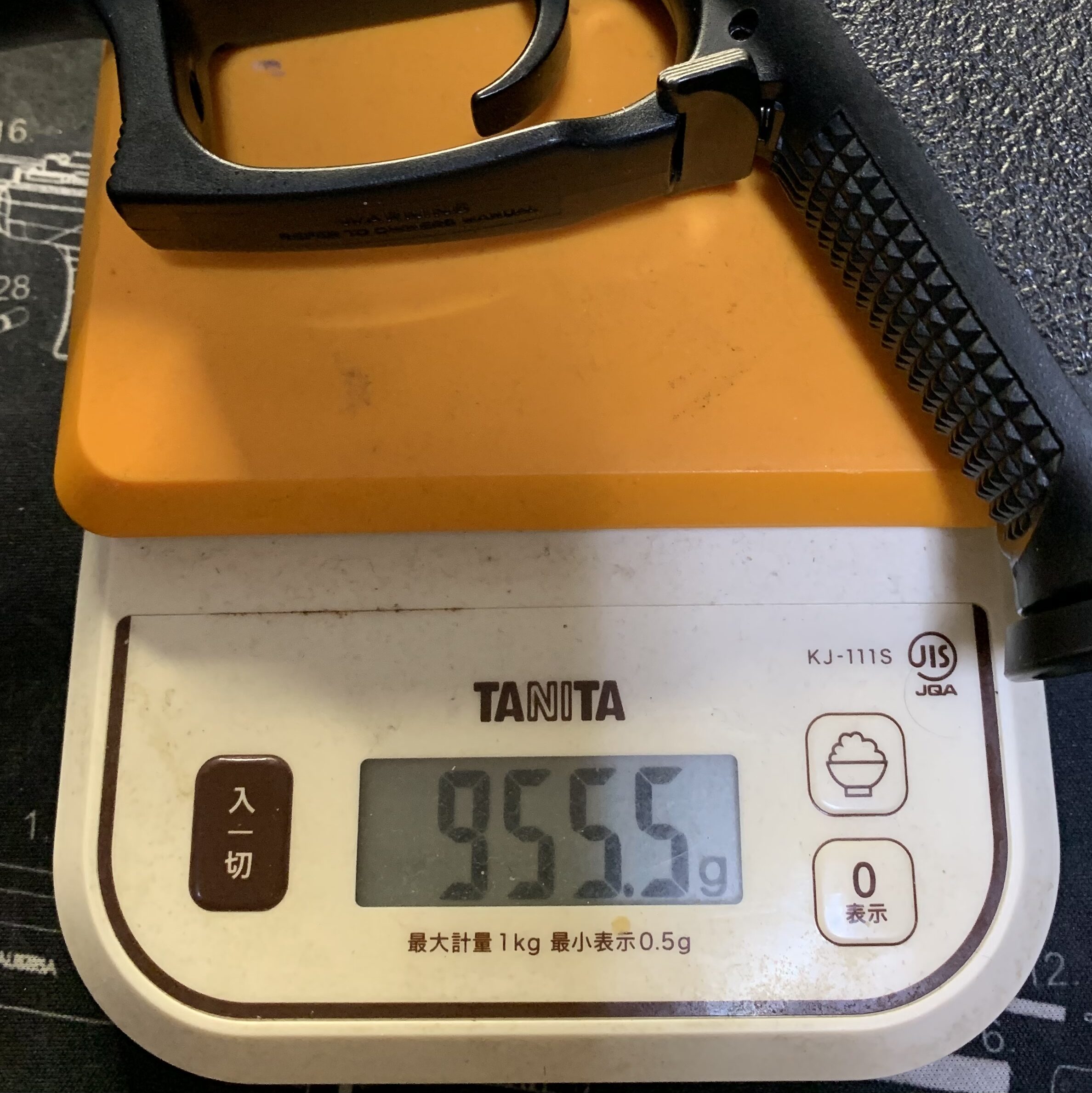 KSC MK23 ソーコムピストル　CO2 ABS マガジン装備重量