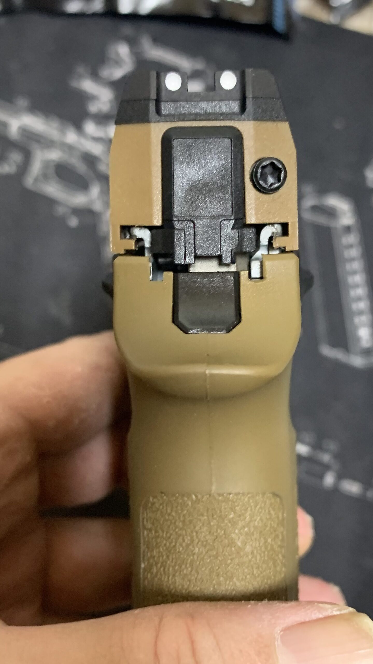  laylaxm17 スライド後端