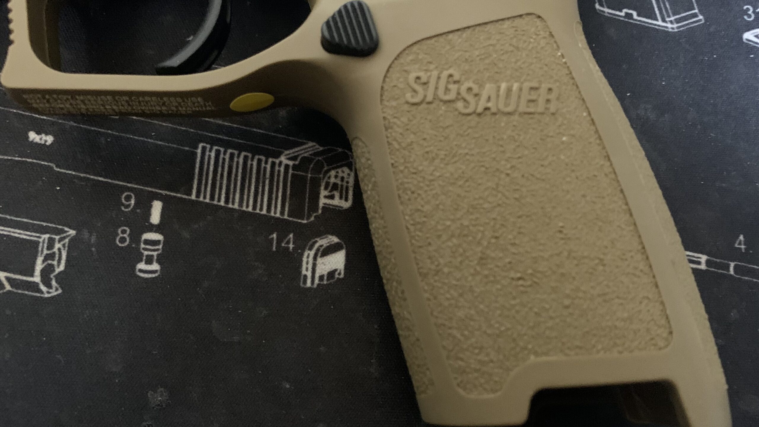 laylaxm17 グリップ左側