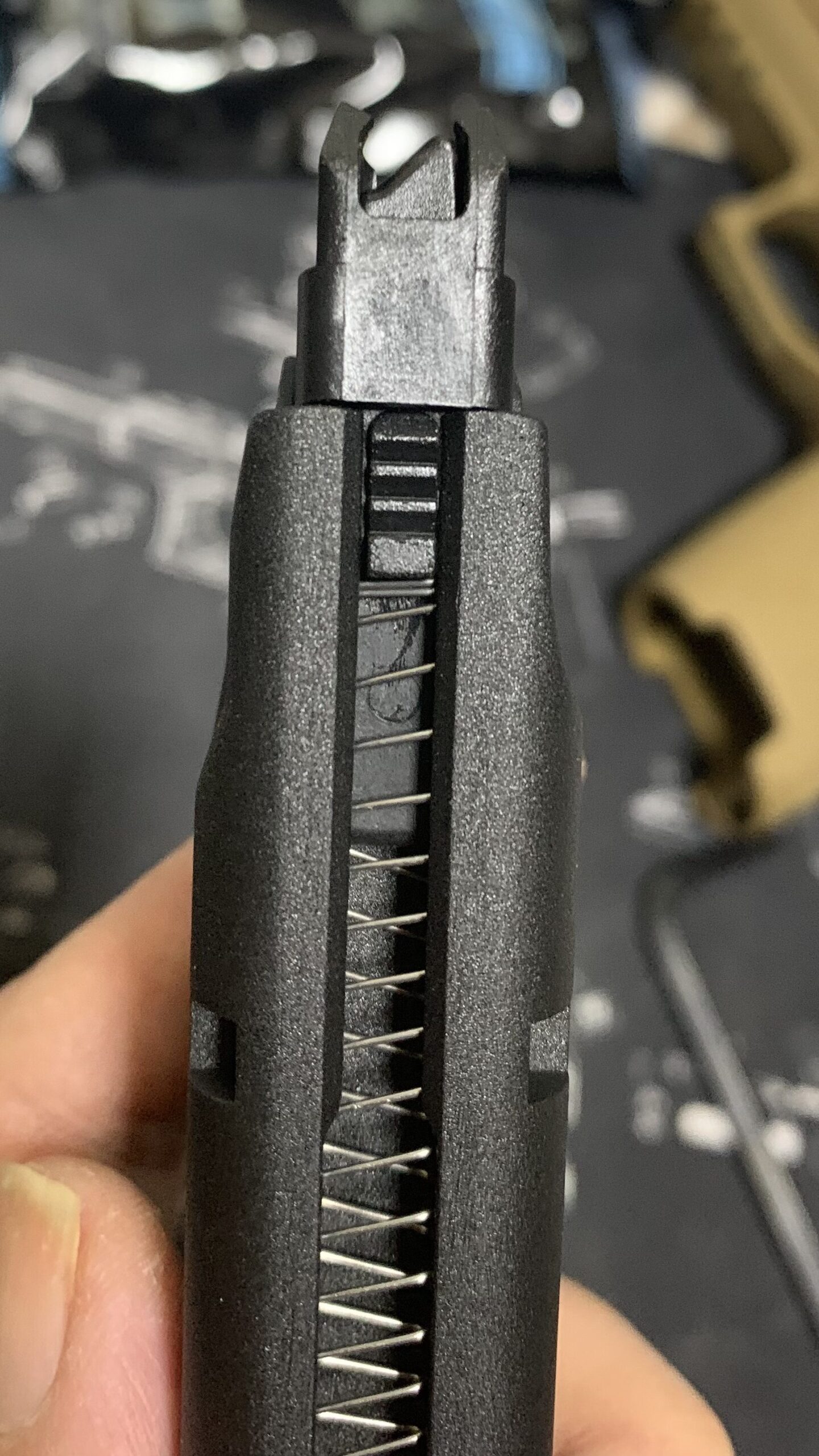 laylaxm17 マガジンフォロワー