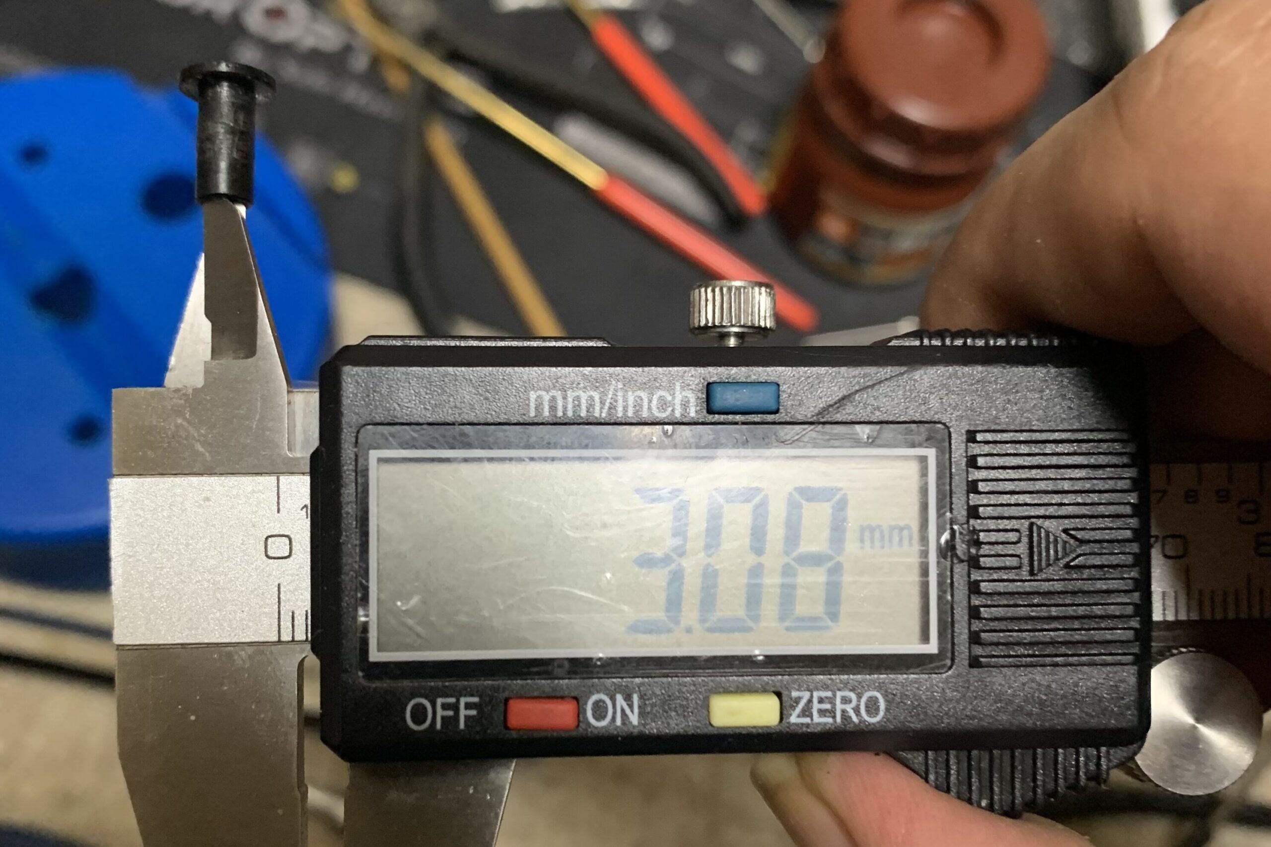 laylaxm17 加工後の加工後のオリフィスの前穴の径