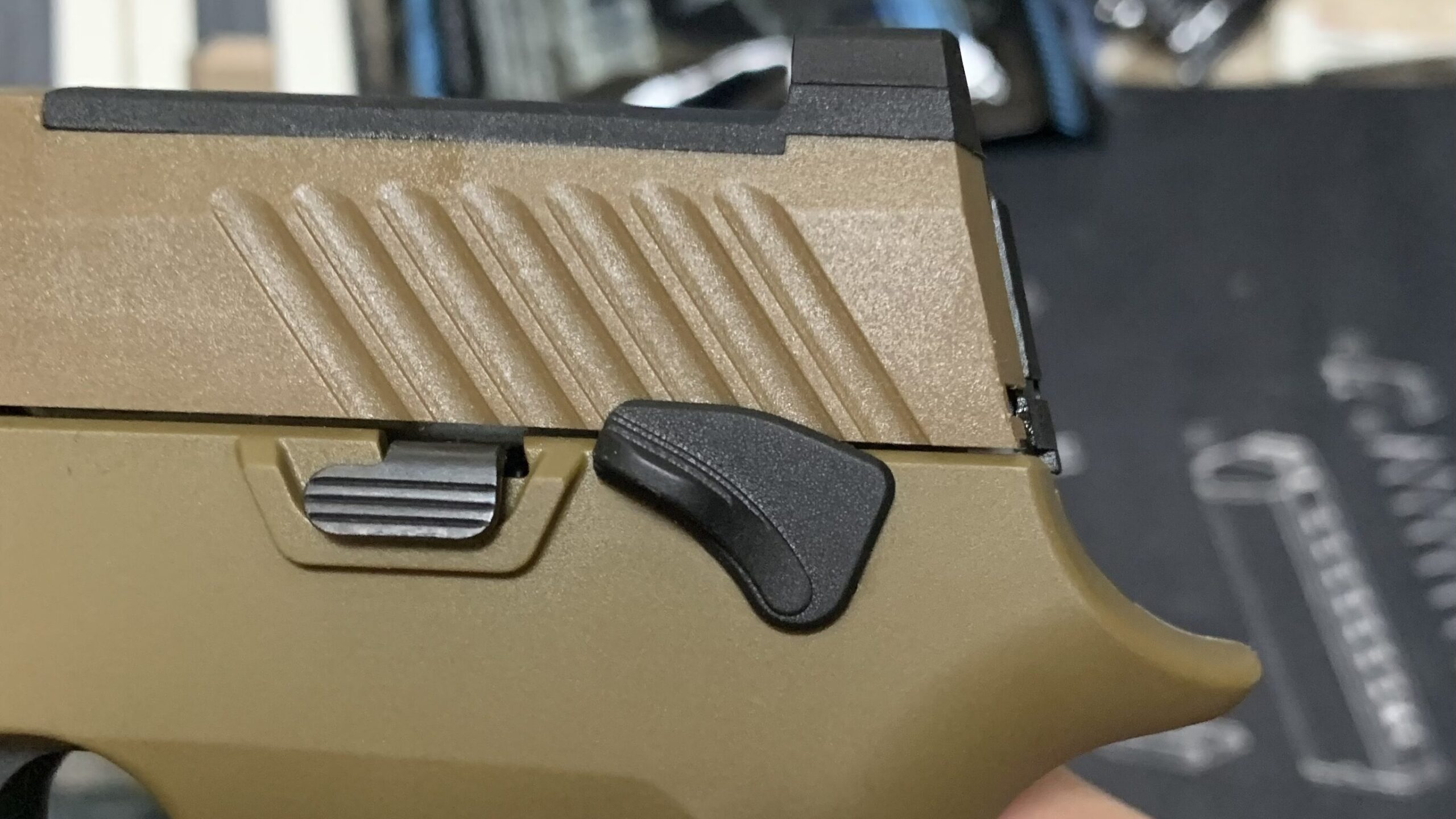 laylaxm17 セーフティ　オン