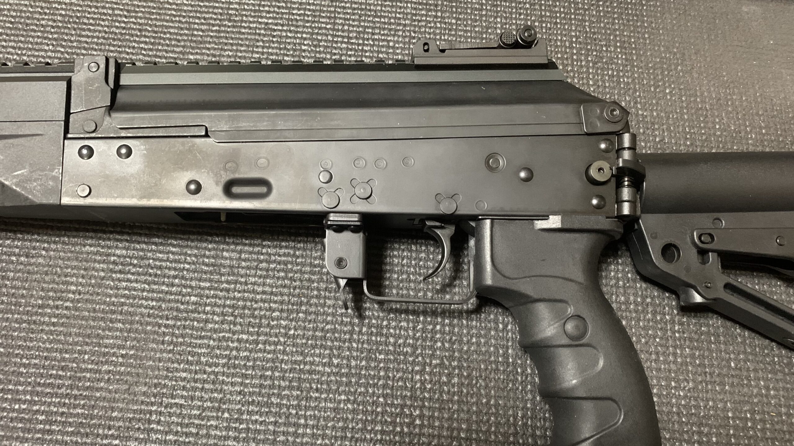 LCT 電動ガン AK-12 レシーバー　左サイド