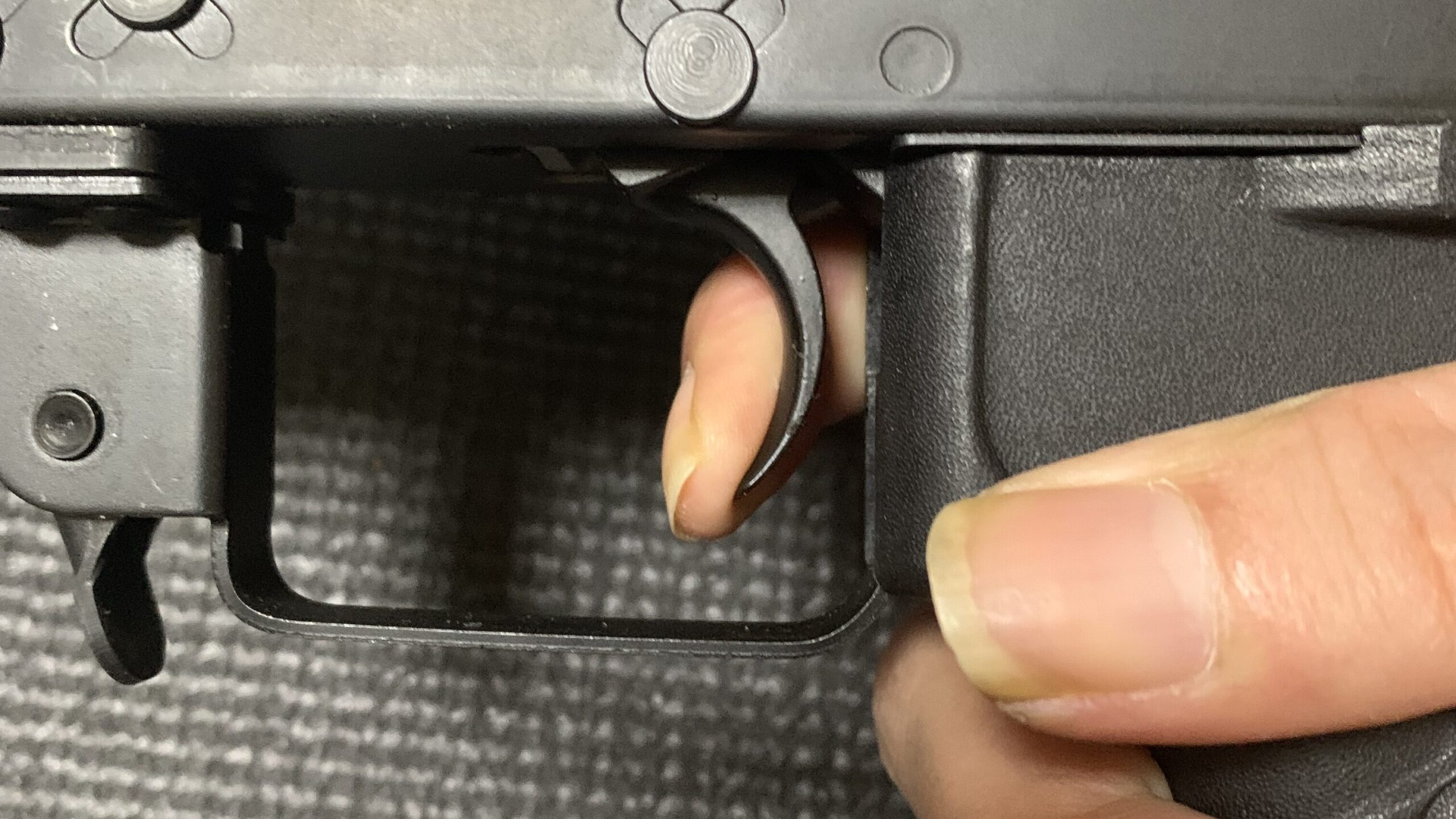 LCT 電動ガン AK-12 トリガー引き切り