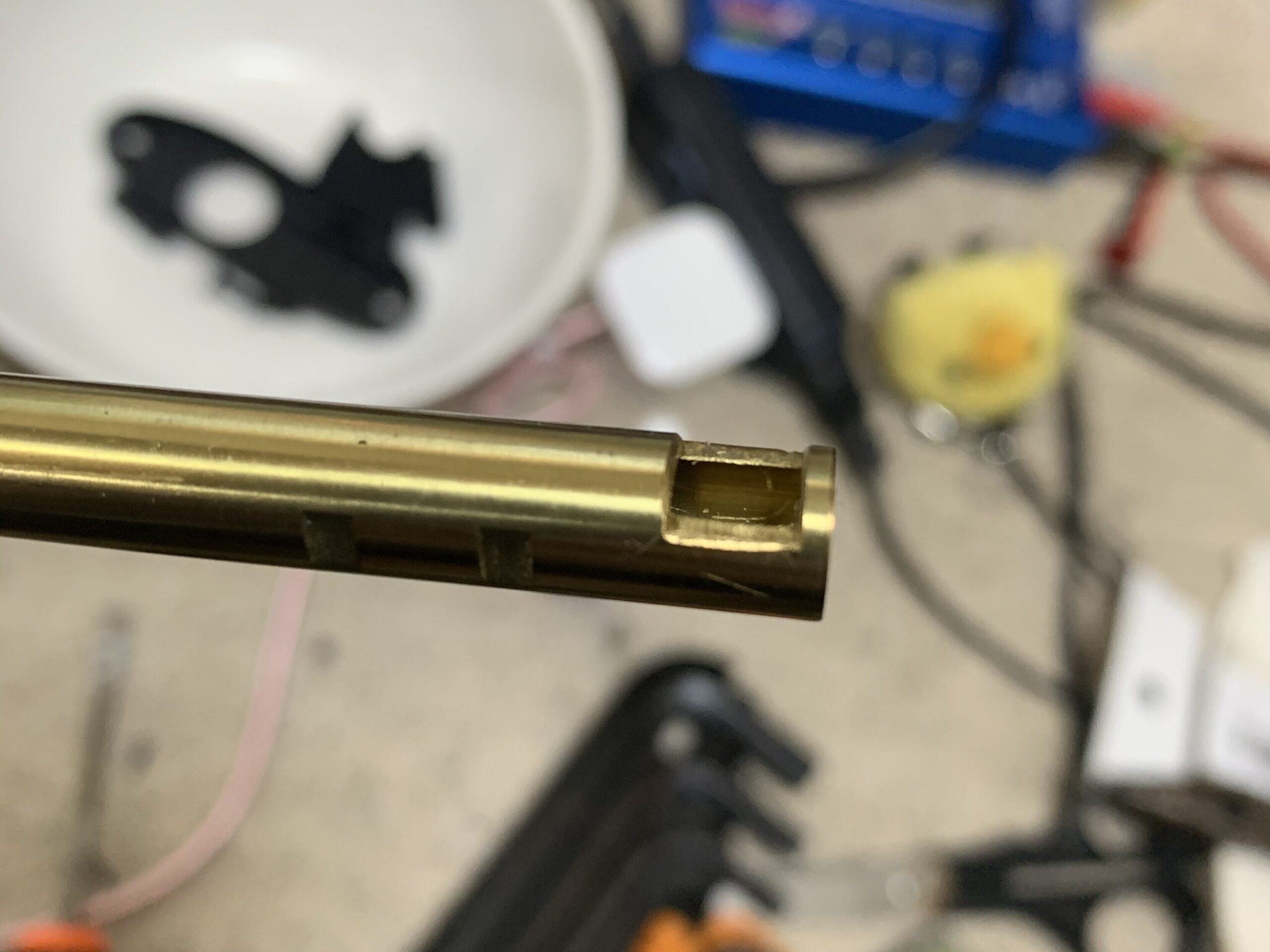 LCT AK74 NV 純正インナーバレル ホップ窓 加工前