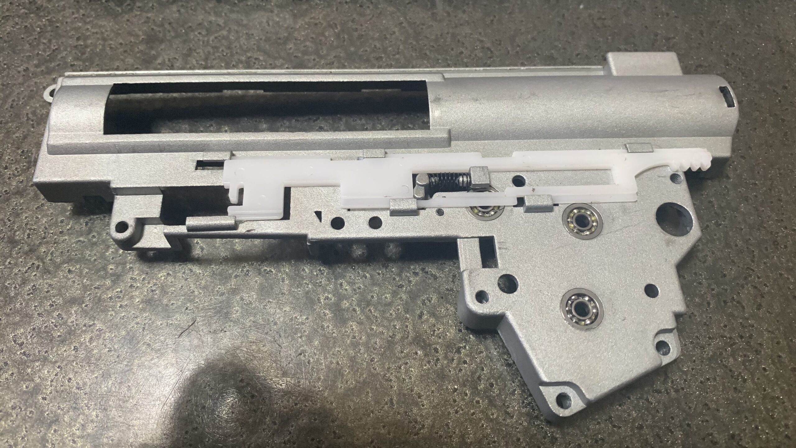 LCT AK74 NV メカボックス　左ケース　表